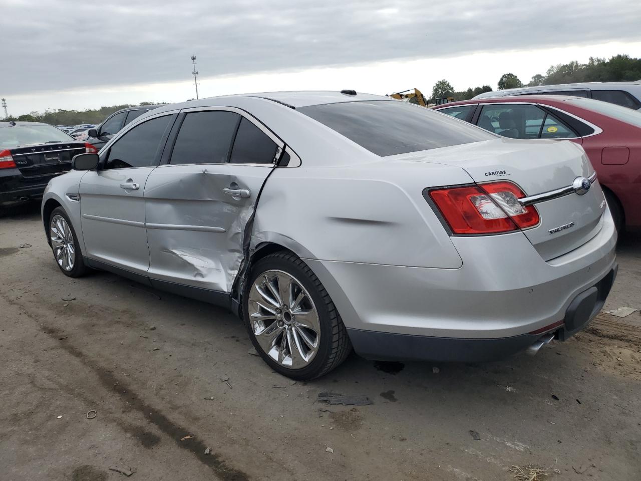 2012 Ford Taurus Limited Серебряный vin: 1FAHP2FW4CG117295