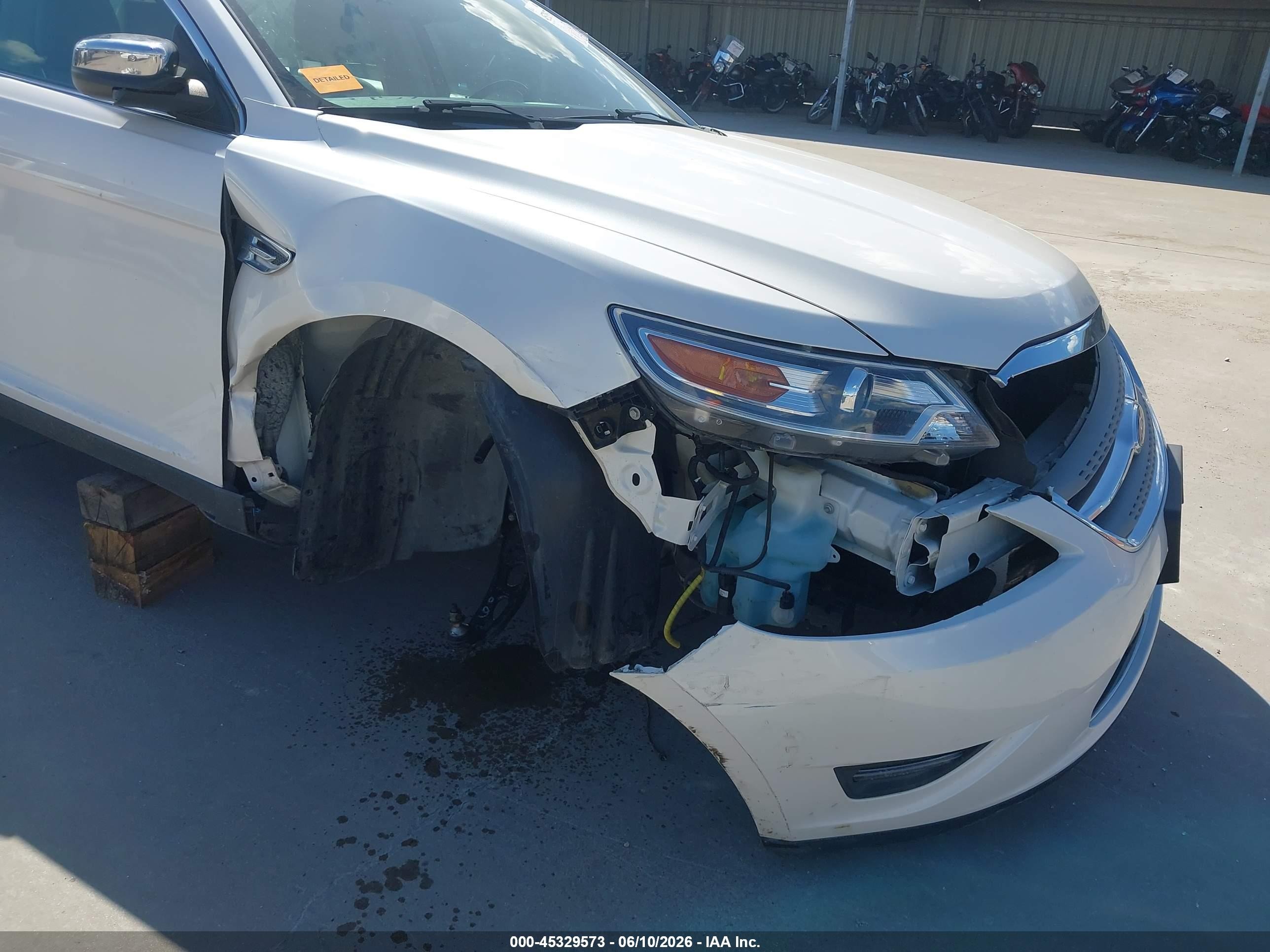 2012 Ford Taurus Limited White vin: 1FAHP2FW4CG143380