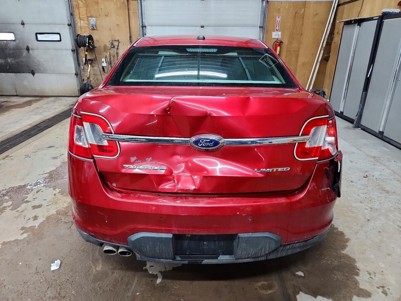 2011 Ford Taurus Limited Красный vin: 1FAHP2FW5BG163295