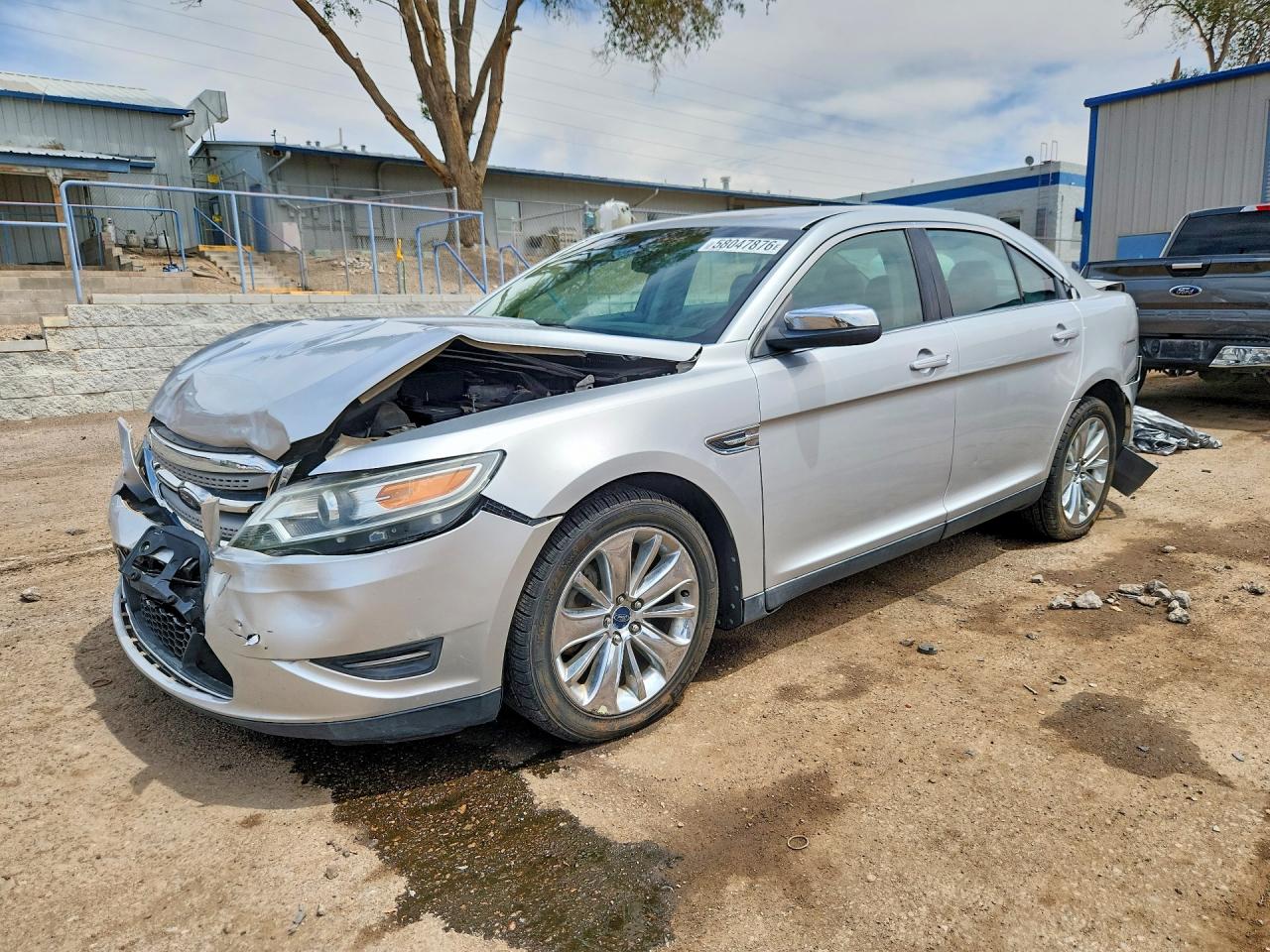 2010 Ford Taurus Limited Silver vin: 1FAHP2FW7AG134640