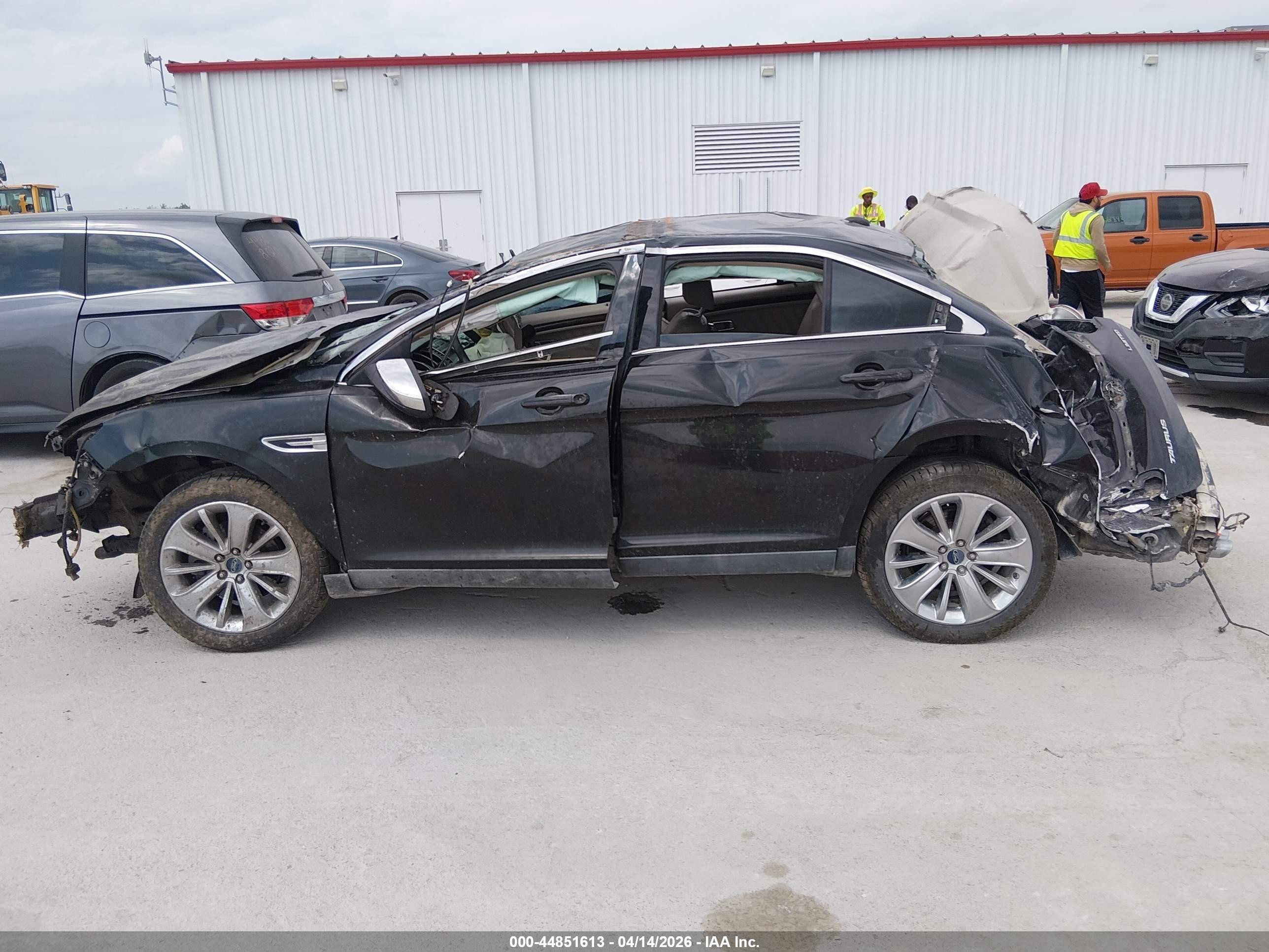 2011 Ford Taurus Limited Black vin: 1FAHP2FW7BG166022