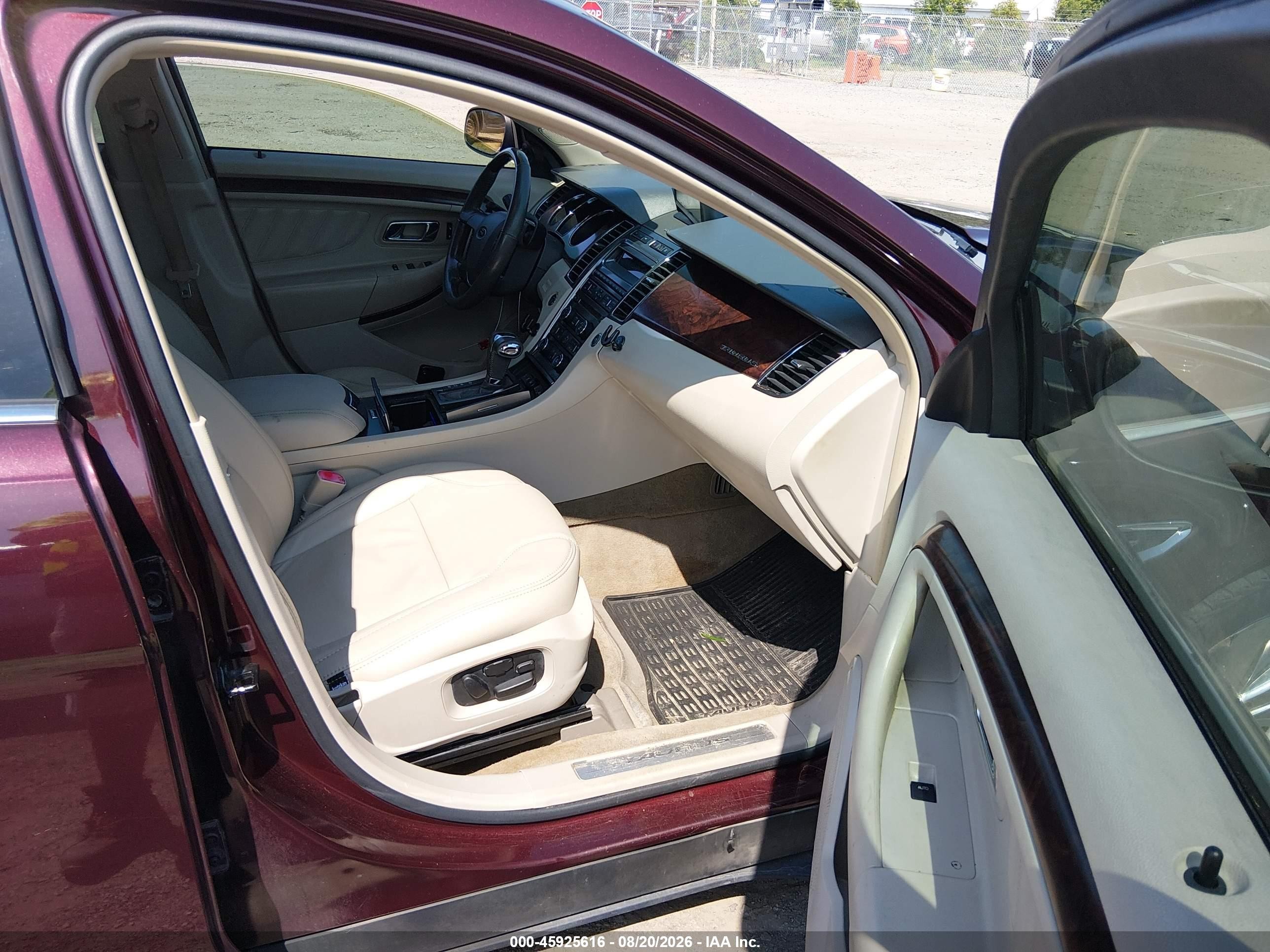 2011 Ford Taurus Limited Purple vin: 1FAHP2FW7BG172371