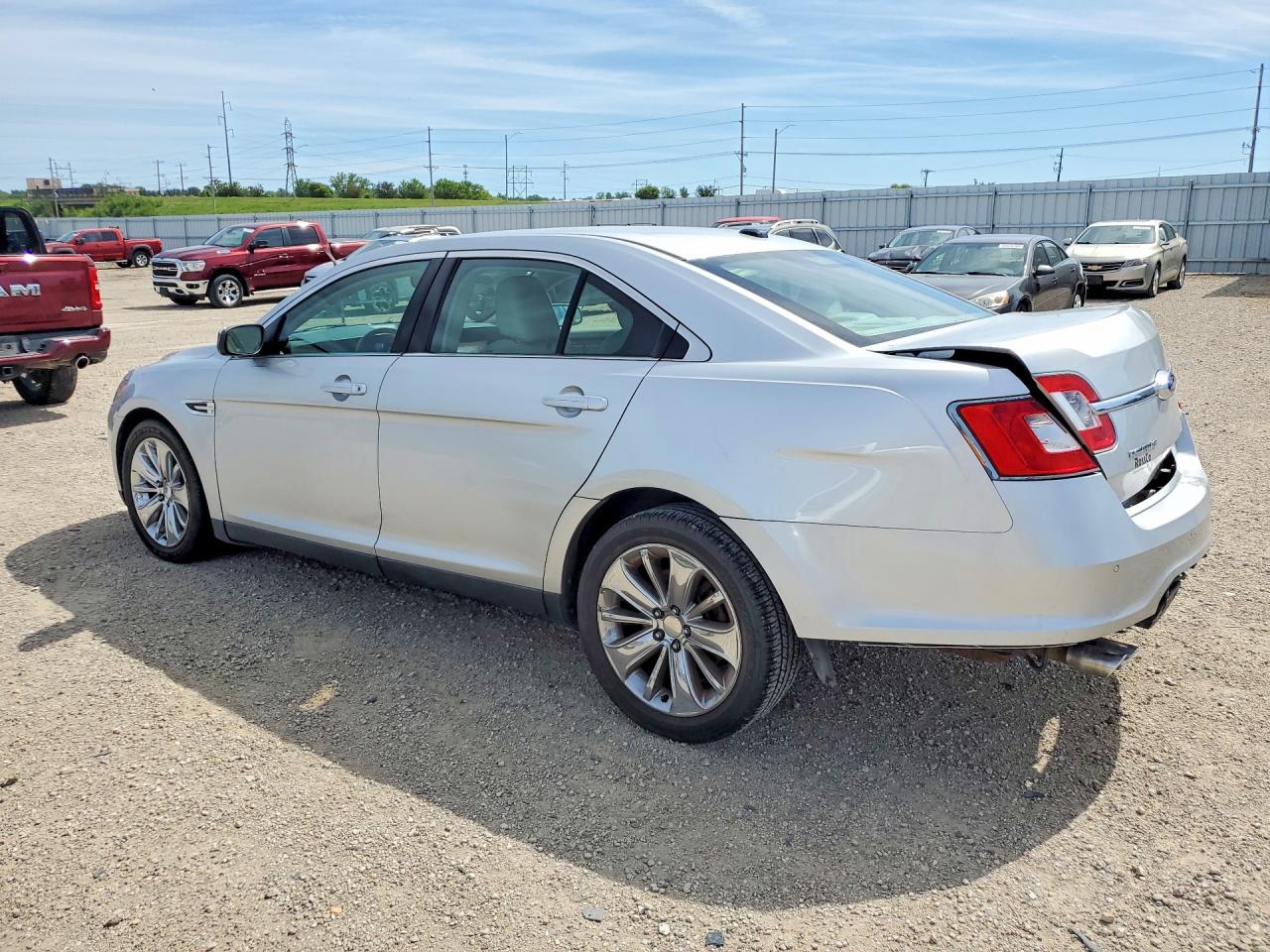 2010 Ford Taurus Limited Silver vin: 1FAHP2FW8AG154993
