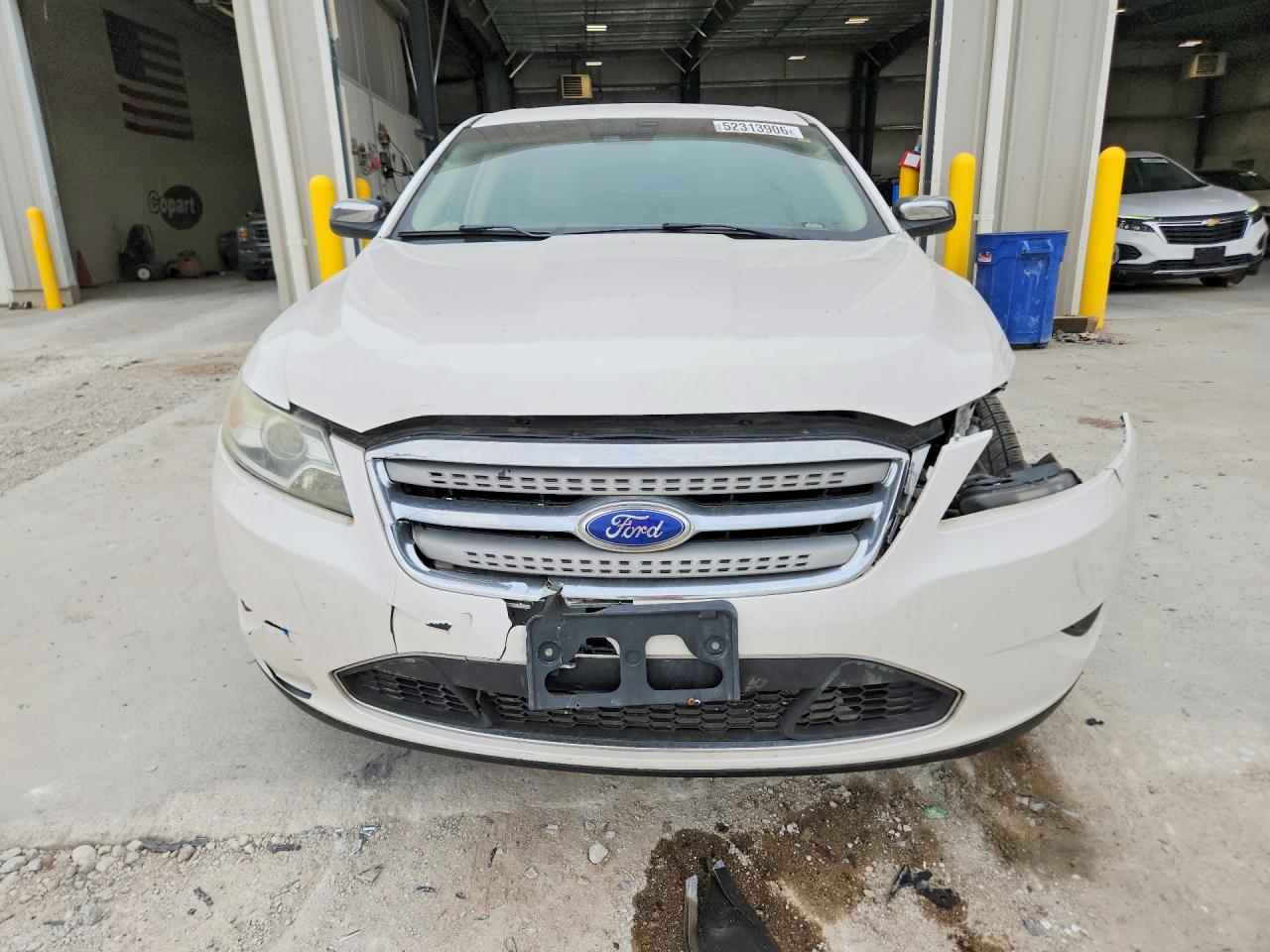 2012 Ford Taurus Limited White vin: 1FAHP2FW8CG116392