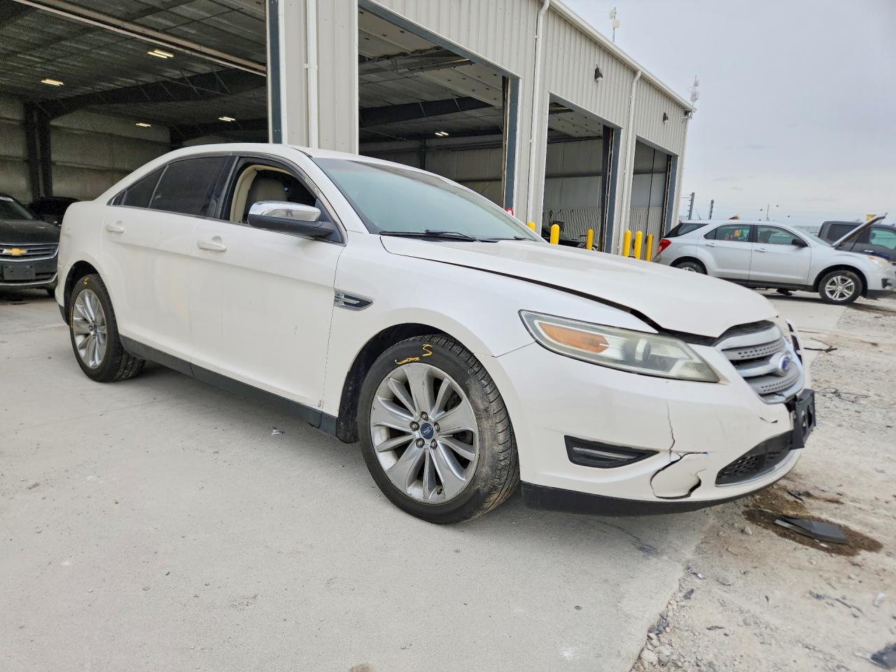 2012 Ford Taurus Limited White vin: 1FAHP2FW8CG116392