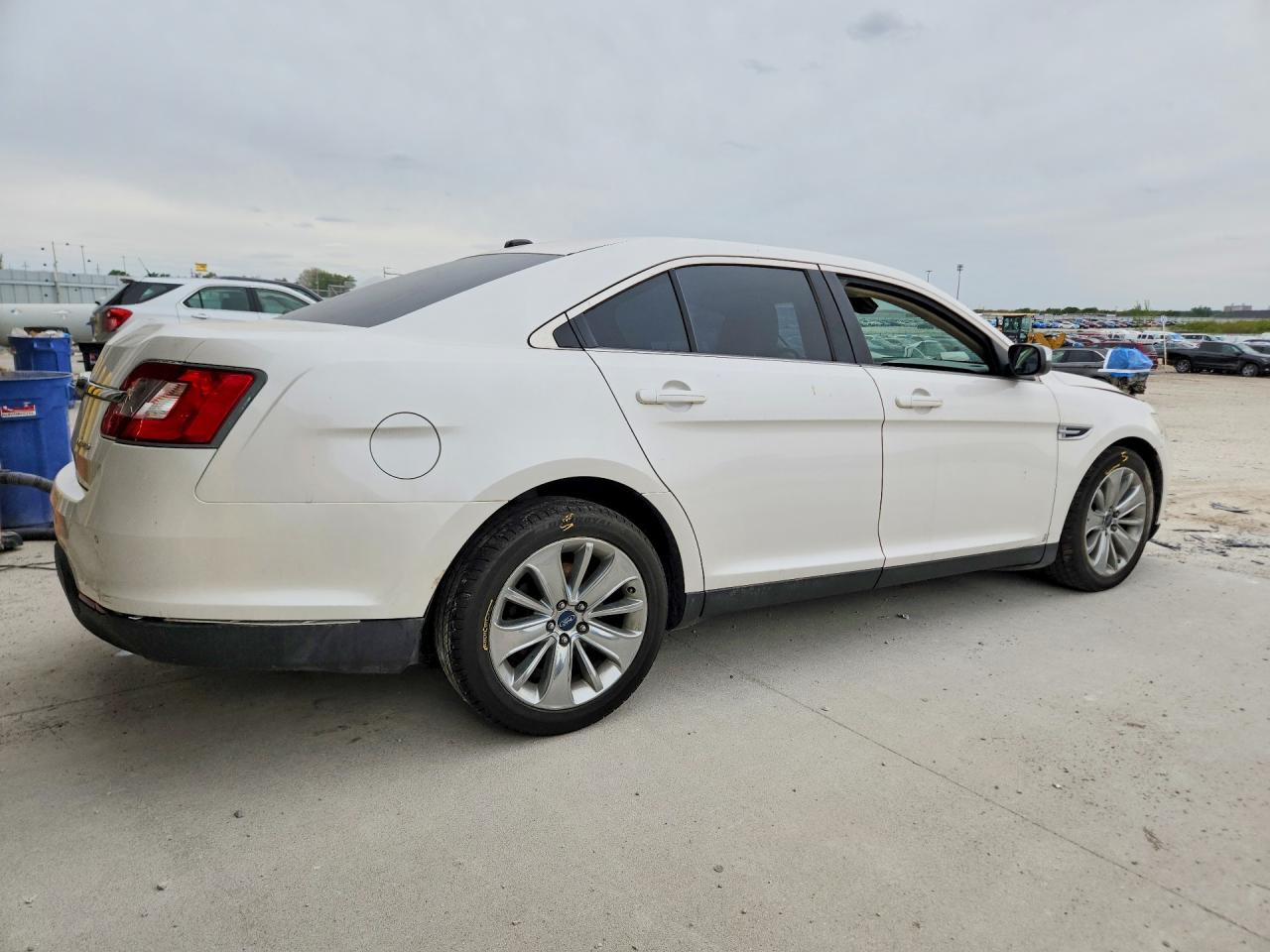 2012 Ford Taurus Limited White vin: 1FAHP2FW8CG116392