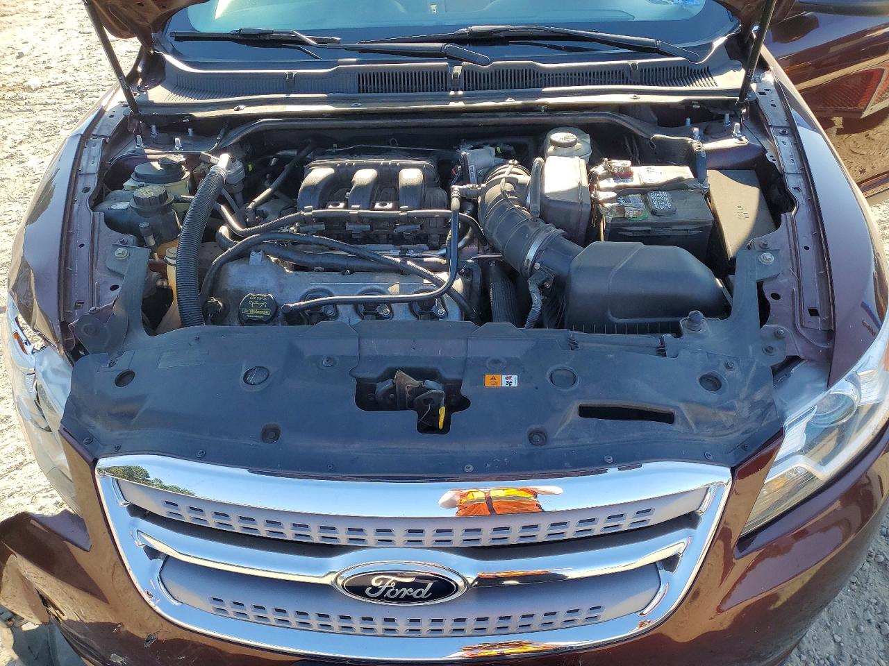 2012 Ford Taurus Limited Burgundy vin: 1FAHP2FW8CG144564