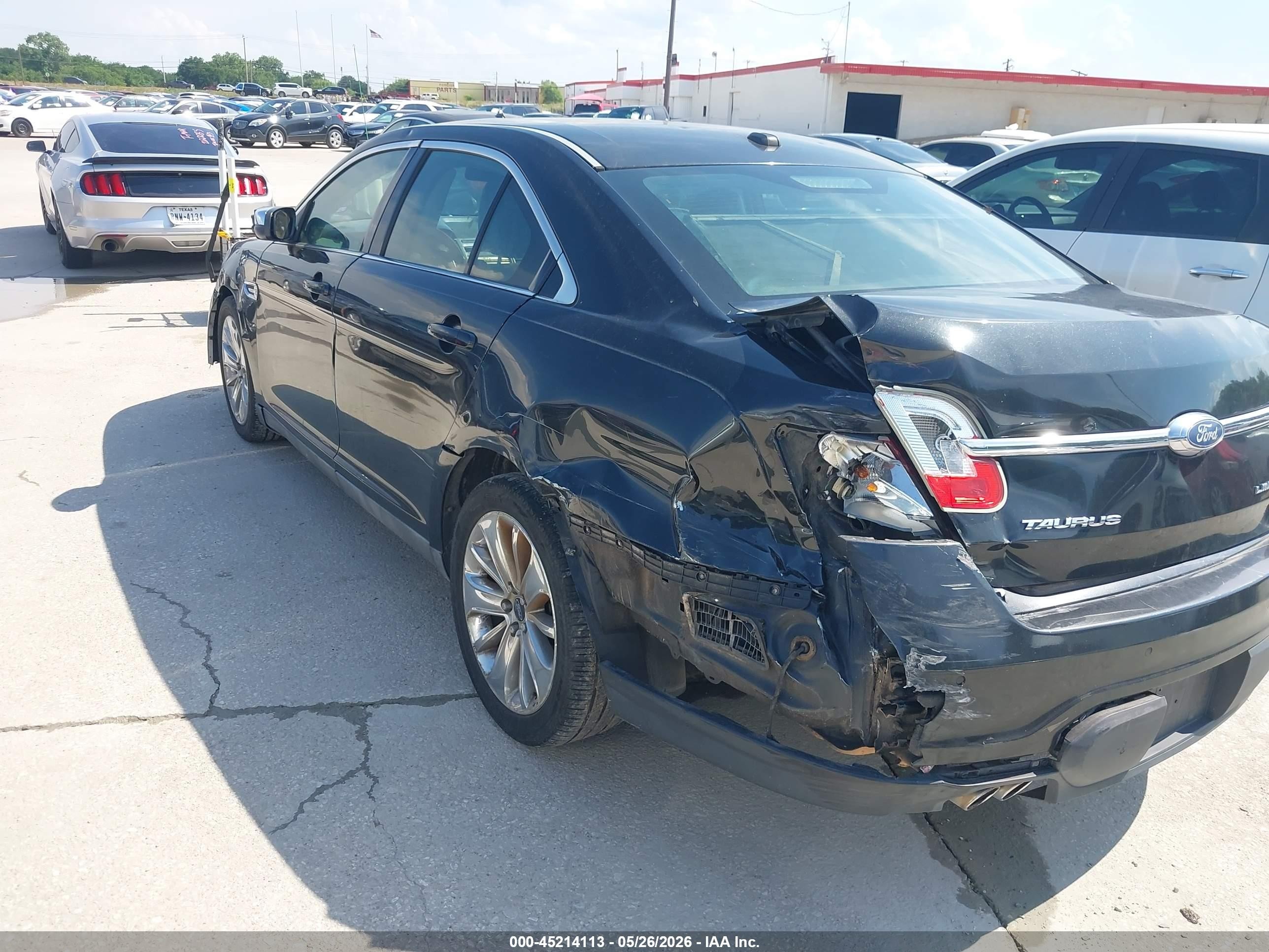 2010 Ford Taurus Limited Black vin: 1FAHP2FW9AG153660