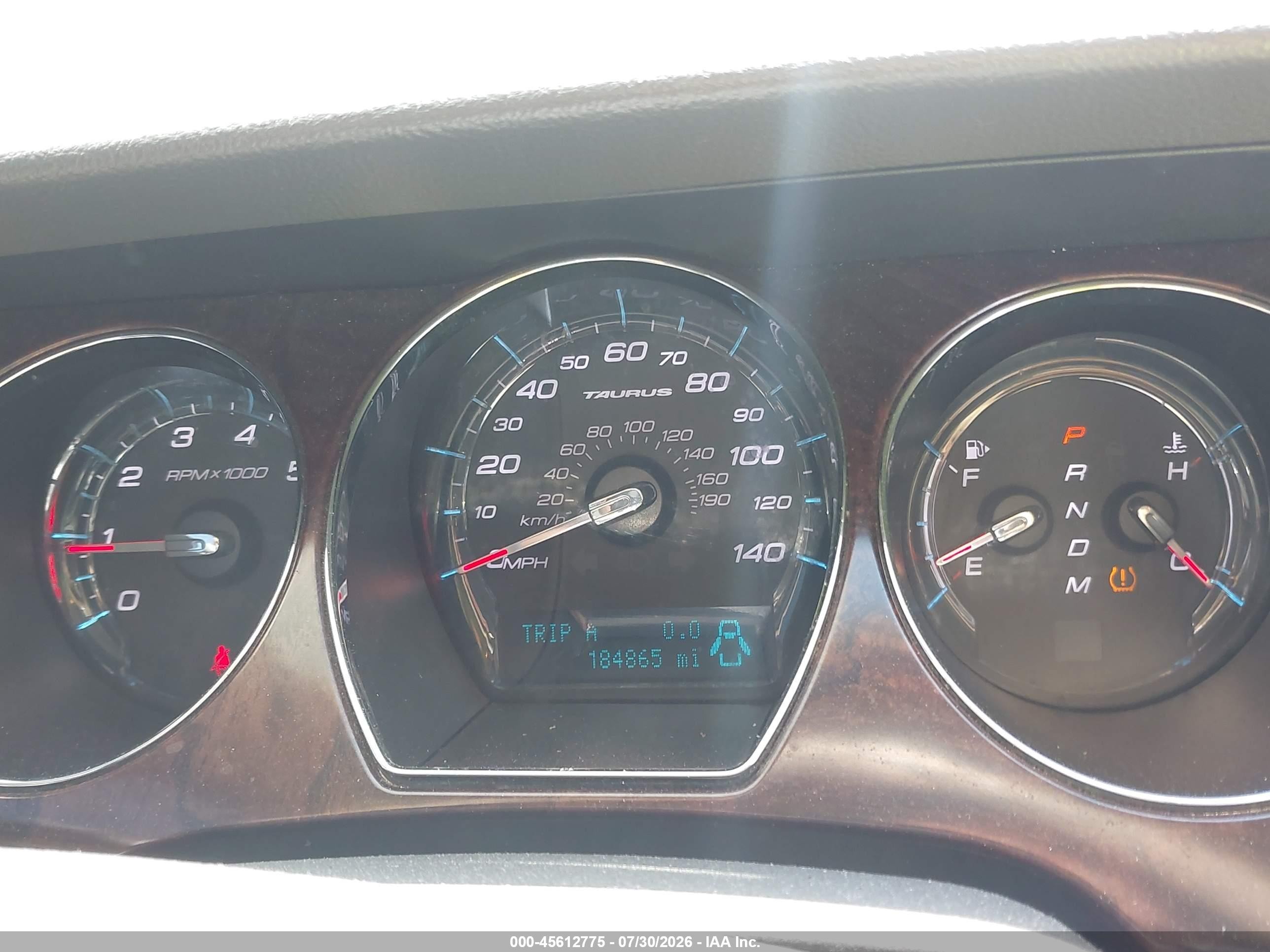 2010 Ford Taurus Limited White vin: 1FAHP2FW9AG157739