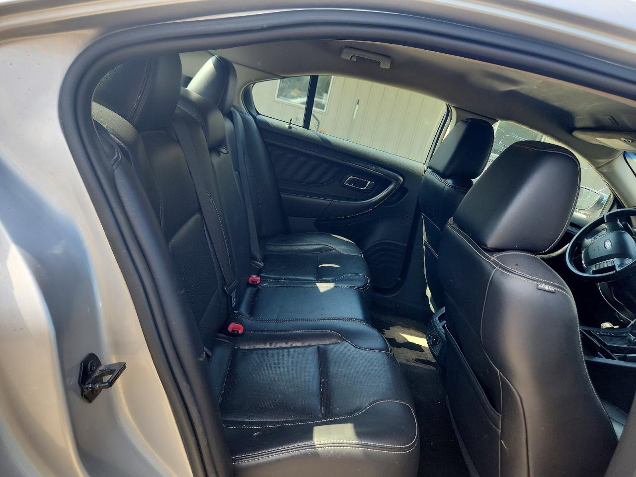 2012 Ford Taurus Limited Silver vin: 1FAHP2FW9CG103196
