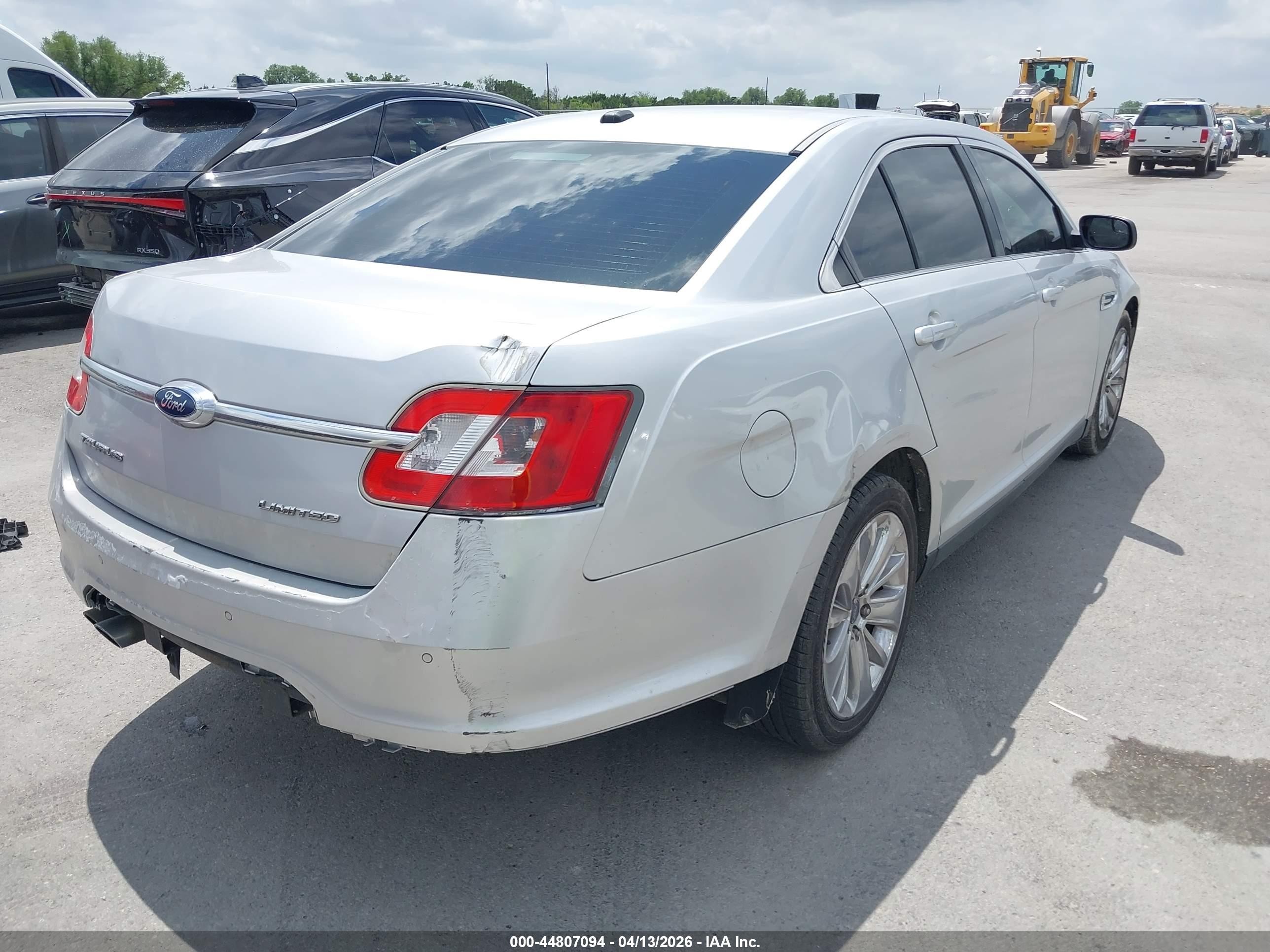 2012 Ford Taurus Limited Silver vin: 1FAHP2FW9CG107796