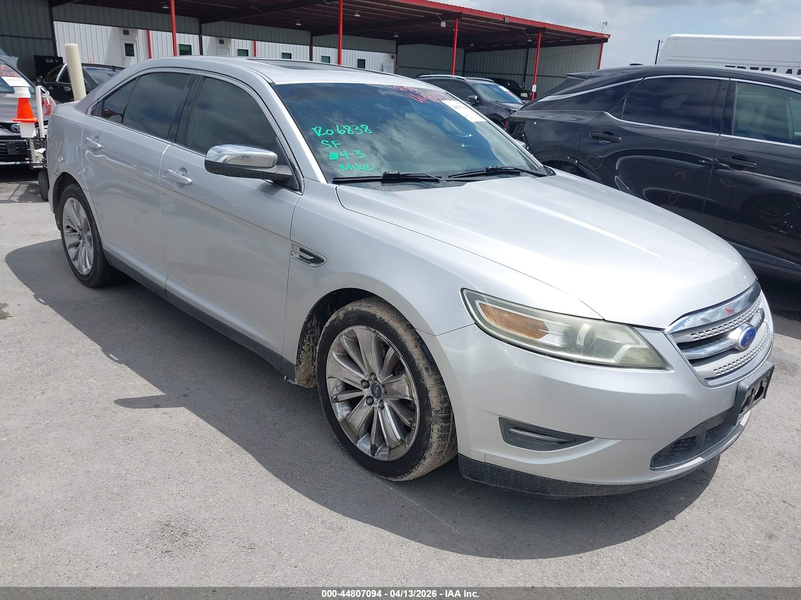 1FAHP2FW9CG107796