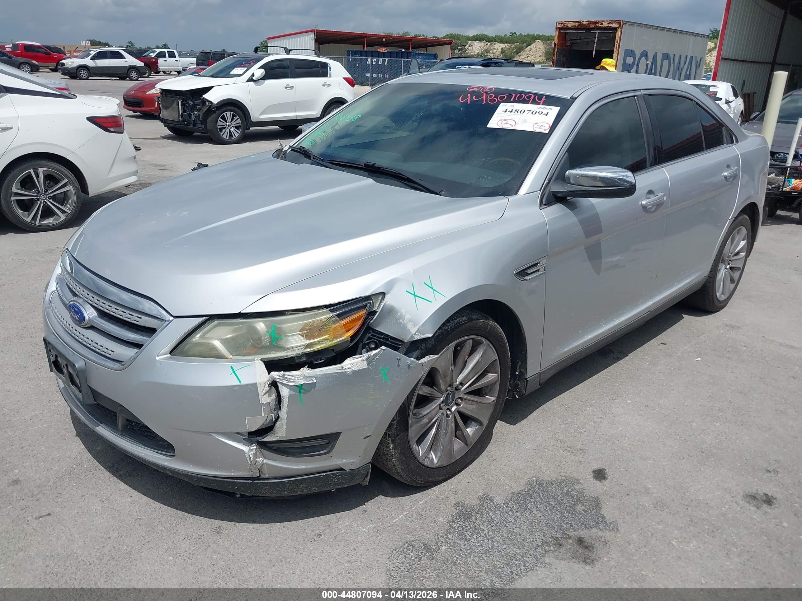 2012 Ford Taurus Limited Silver vin: 1FAHP2FW9CG107796