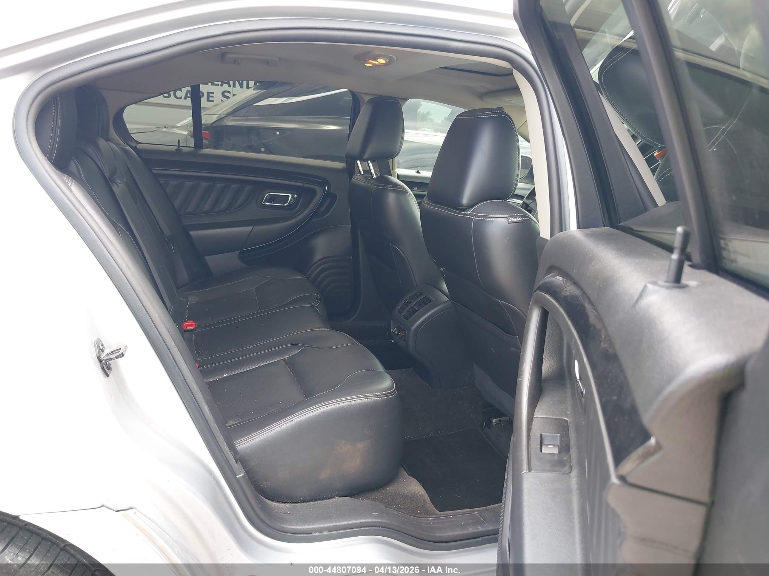 2012 Ford Taurus Limited Silver vin: 1FAHP2FW9CG107796