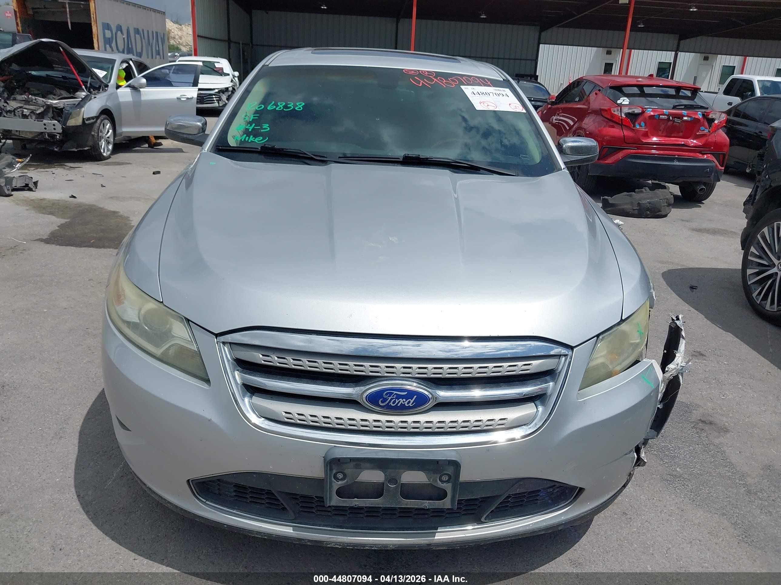2012 Ford Taurus Limited Silver vin: 1FAHP2FW9CG107796