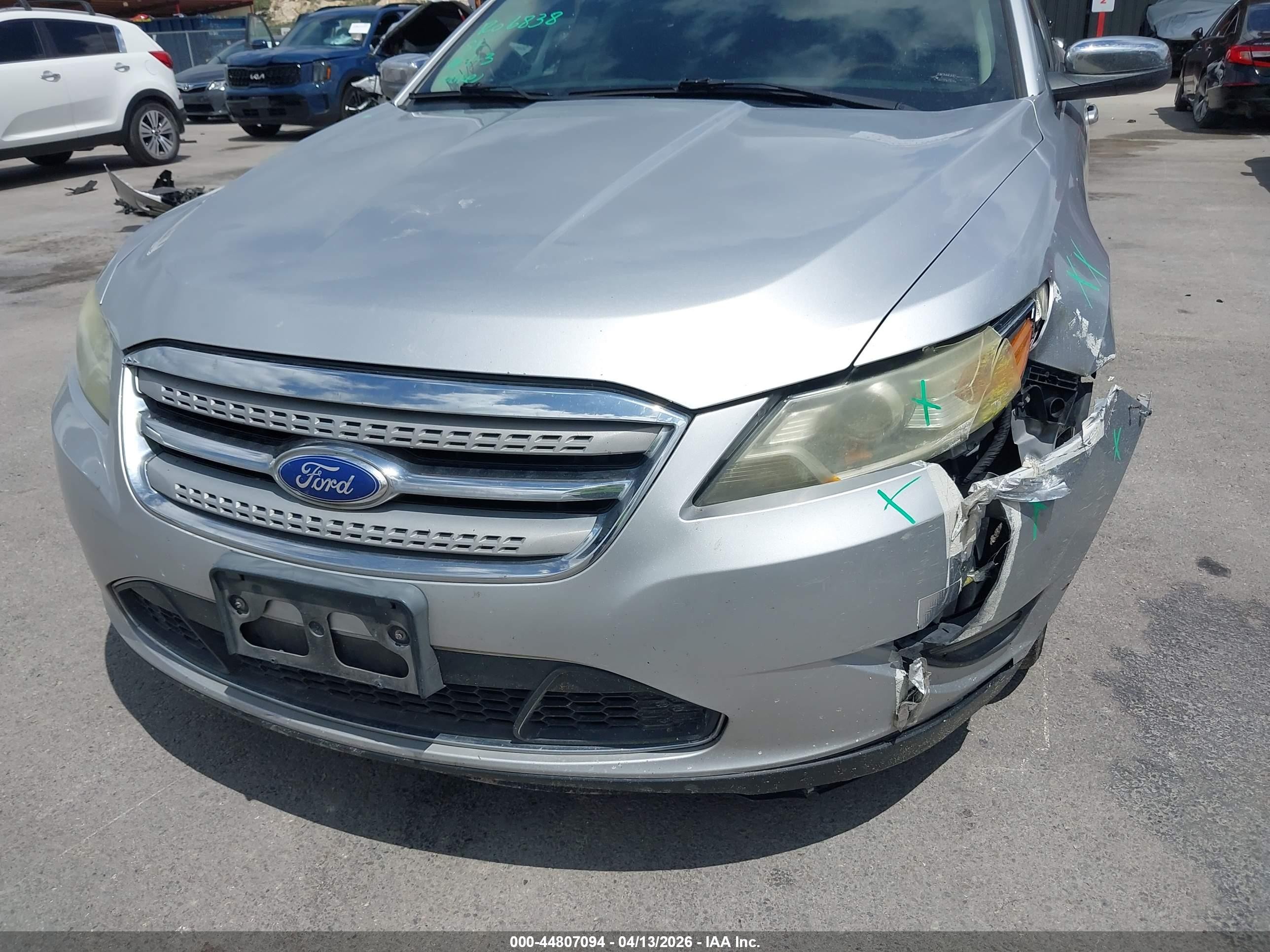 2012 Ford Taurus Limited Silver vin: 1FAHP2FW9CG107796