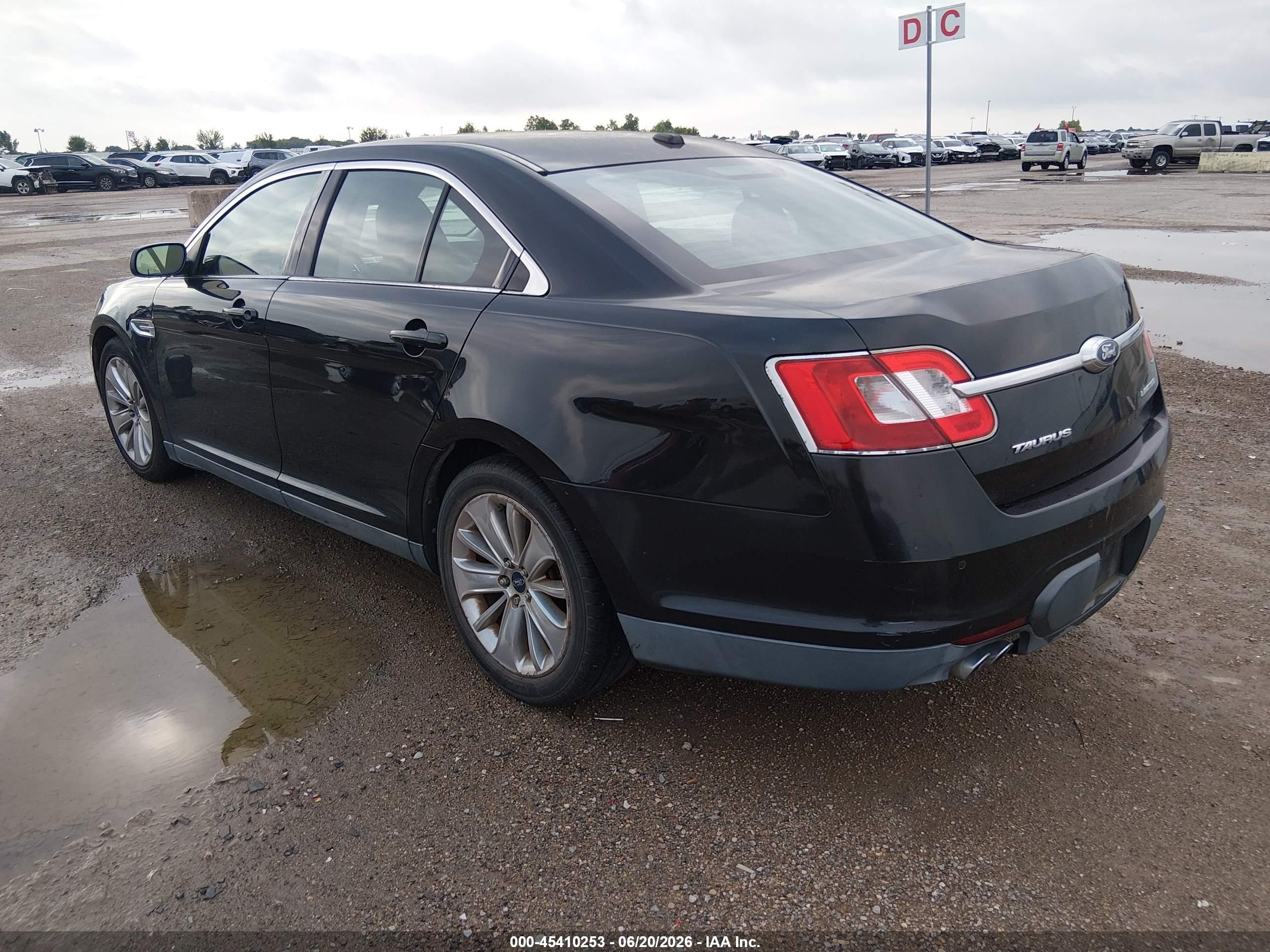 2011 Ford Taurus Limited Черный vin: 1FAHP2FWXBG102248