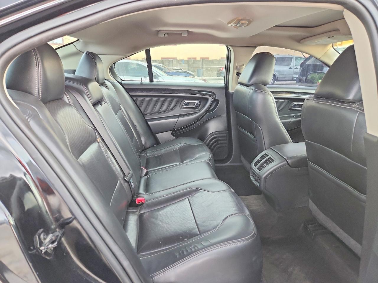 2012 Ford Taurus Limited Black vin: 1FAHP2FWXCG126440