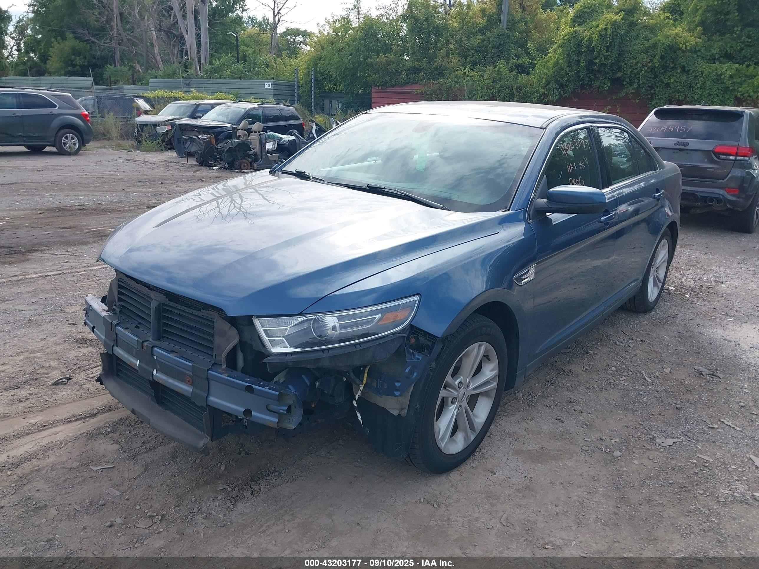 2018 Ford Taurus Sel Синий vin: 1FAHP2H80JG135174