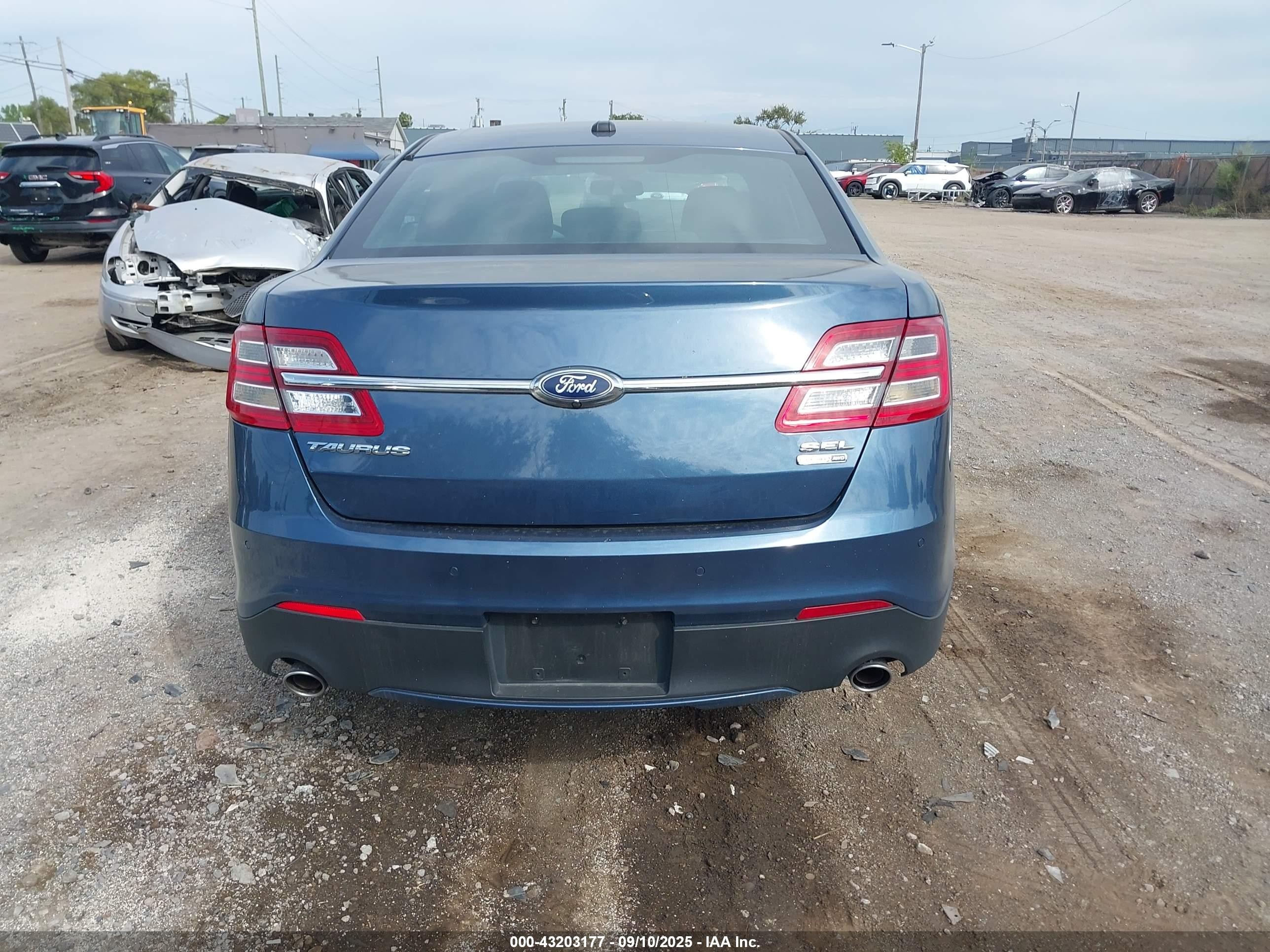 2018 Ford Taurus Sel Синий vin: 1FAHP2H80JG135174