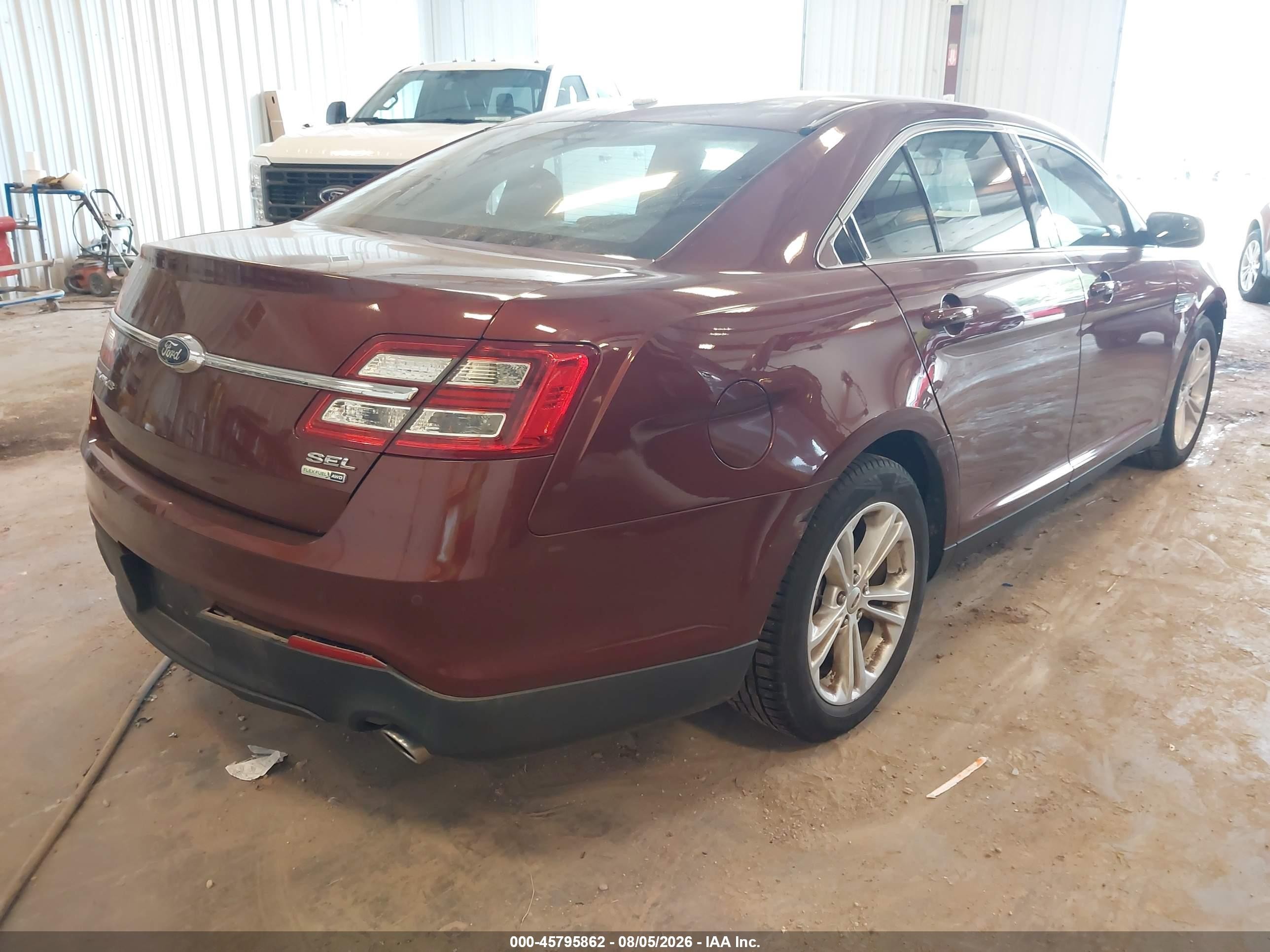 2015 Ford Taurus Sel Burgundy vin: 1FAHP2H82FG135040
