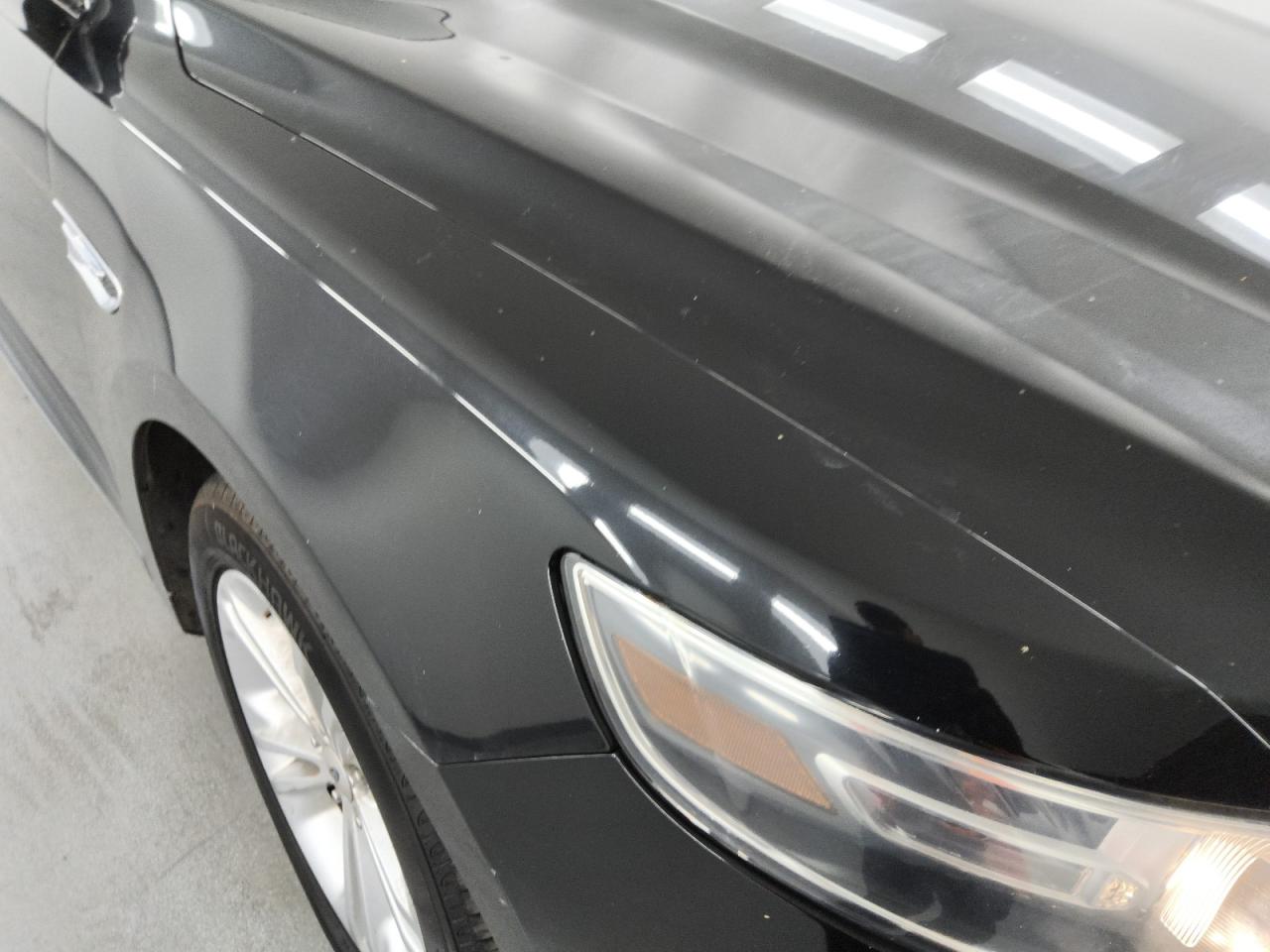 2017 Ford Taurus Sel Black vin: 1FAHP2H82HG126292 Damage: Right Front Fender, Chipped, 2
