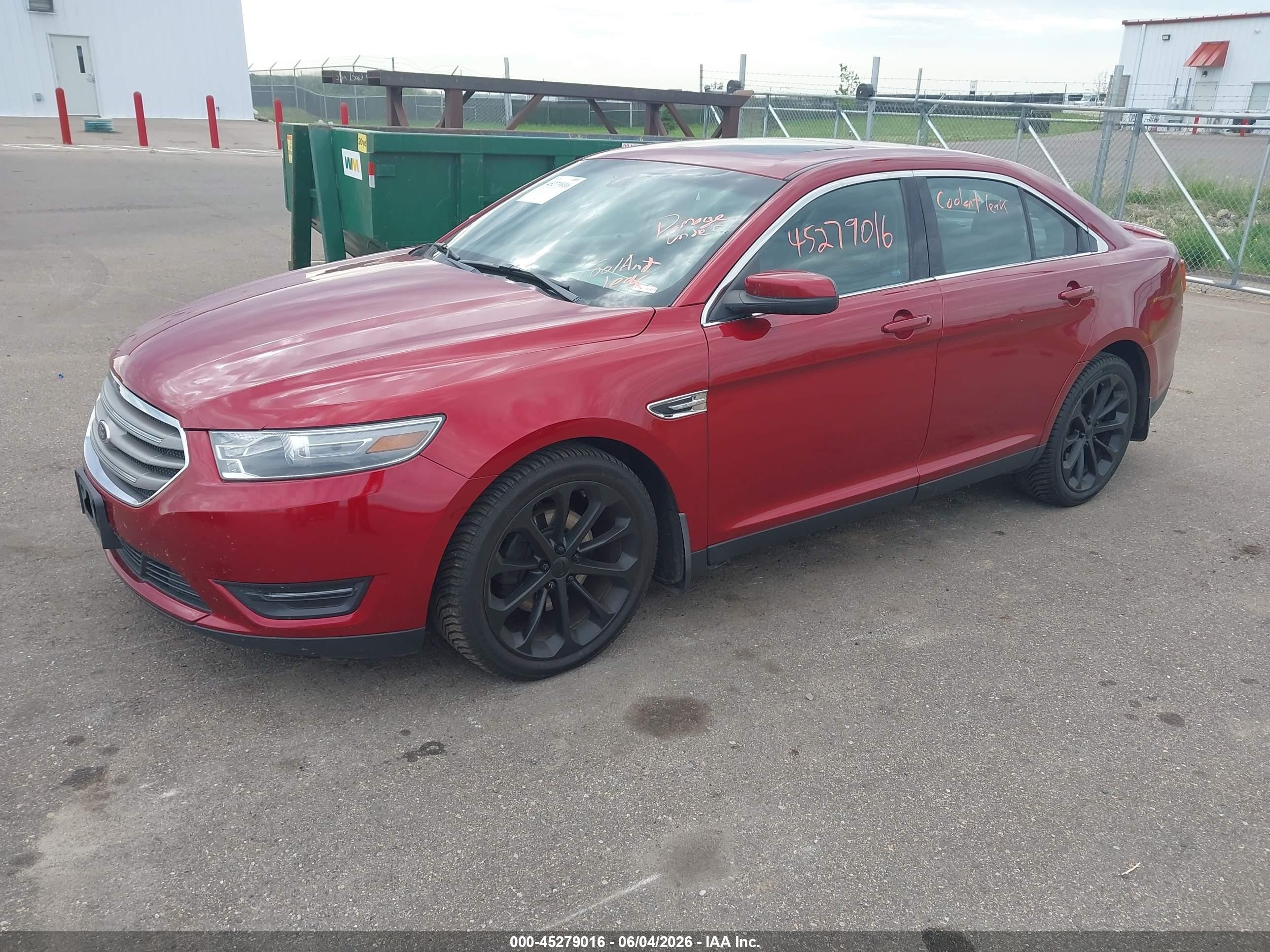 2014 Ford Taurus Sel Красный vin: 1FAHP2H83EG137880