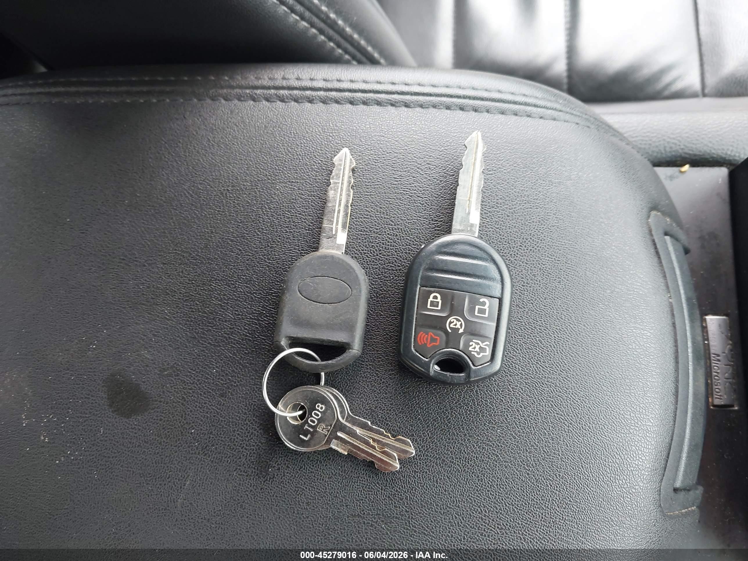 2014 Ford Taurus Sel Красный vin: 1FAHP2H83EG137880