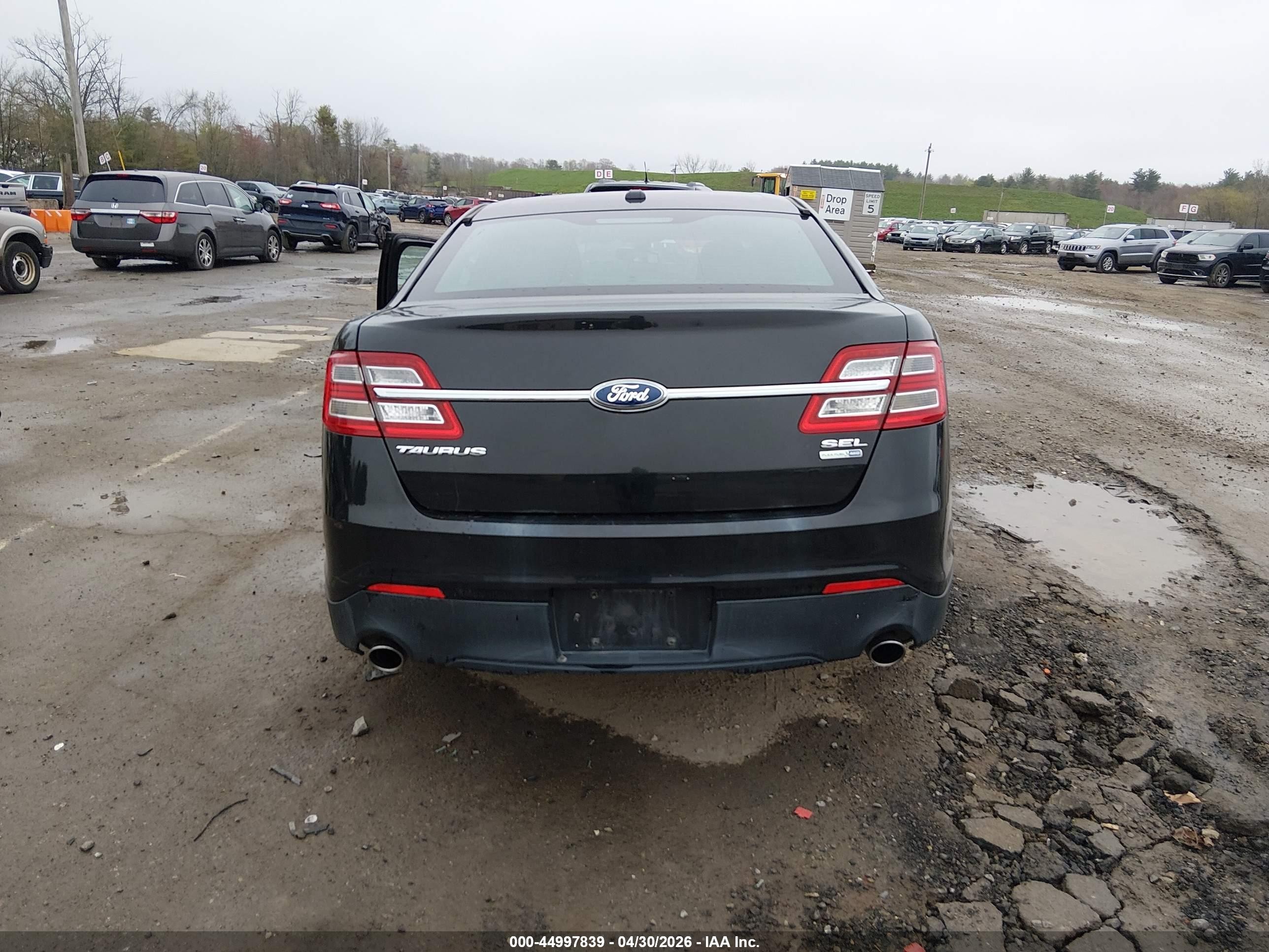 2014 Ford Taurus Sel Black vin: 1FAHP2H83EG178445