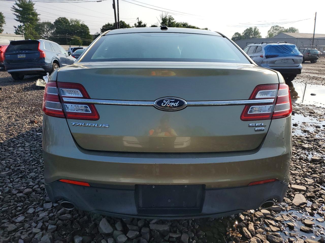 2013 Ford Taurus Sel Зеленый vin: 1FAHP2H84DG203559