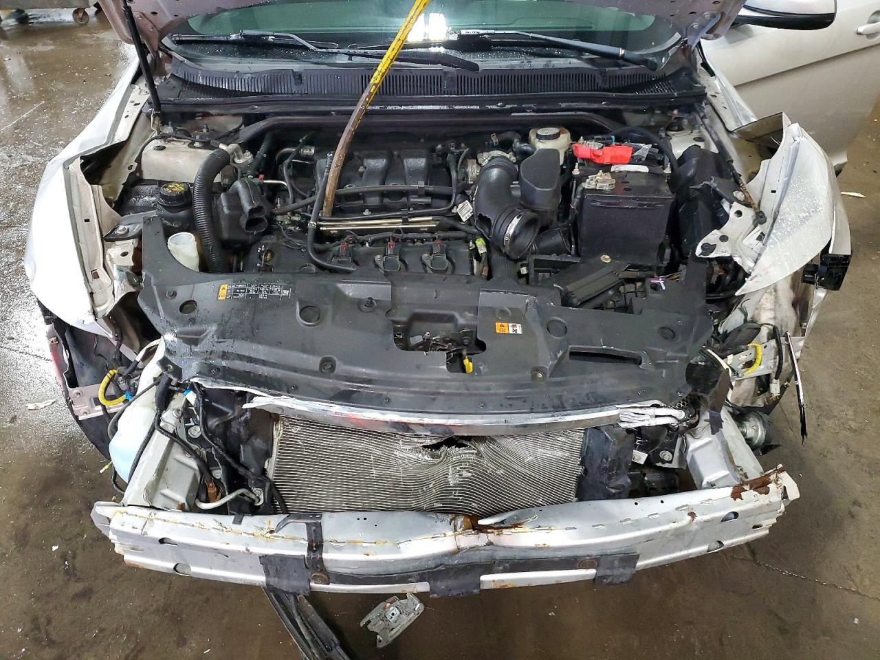 2013 Ford Taurus Sel Silver vin: 1FAHP2H84DG216814