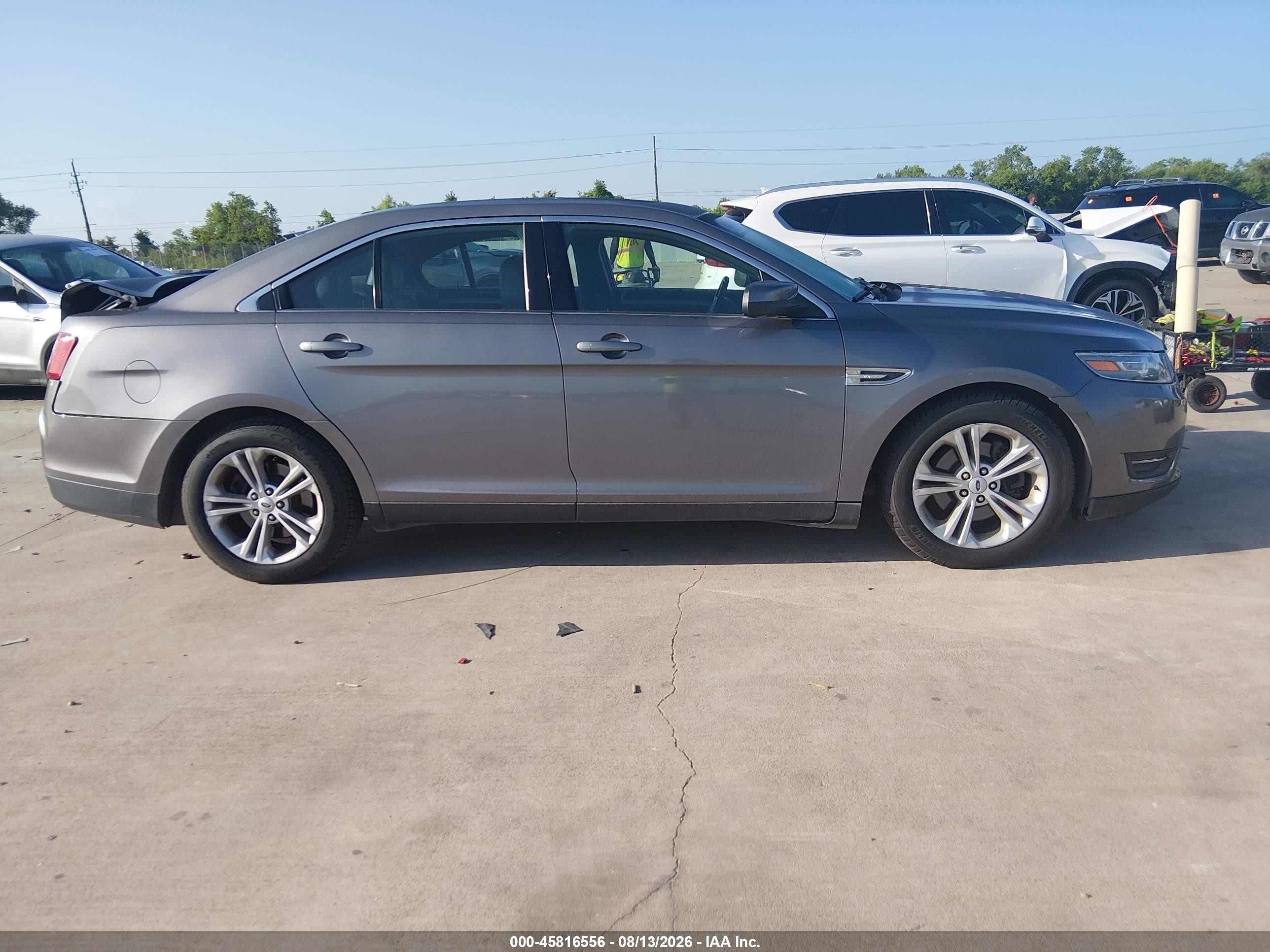 2013 Ford Taurus Sel Серый vin: 1FAHP2H84DG228560