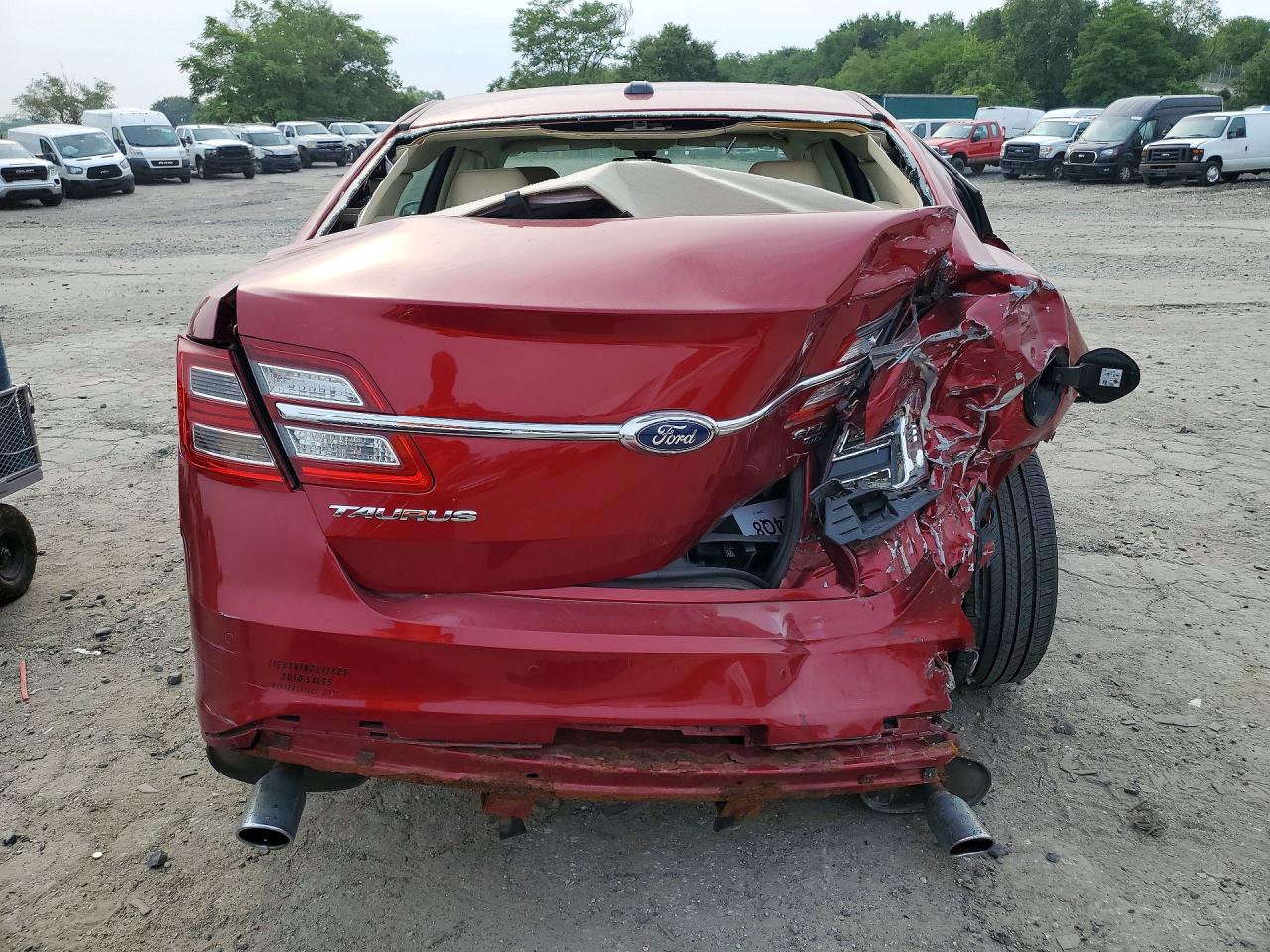 2015 Ford Taurus Sel Красный vin: 1FAHP2H84FG182327