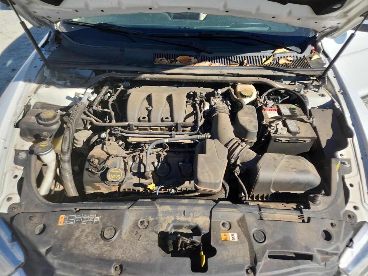 2015 Ford Taurus Sel White vin: 1FAHP2H86FG163956