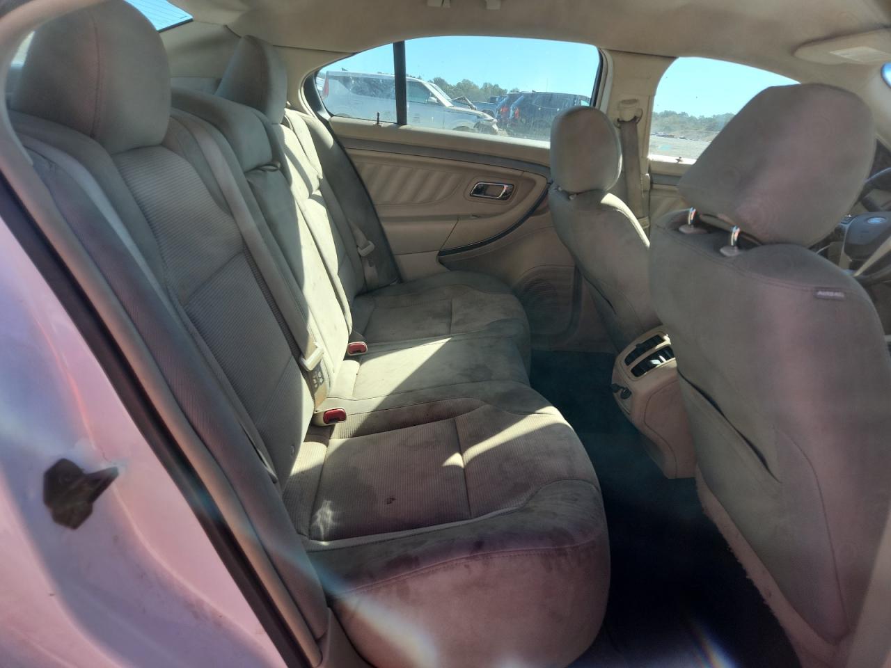 2015 Ford Taurus Sel White vin: 1FAHP2H86FG163956