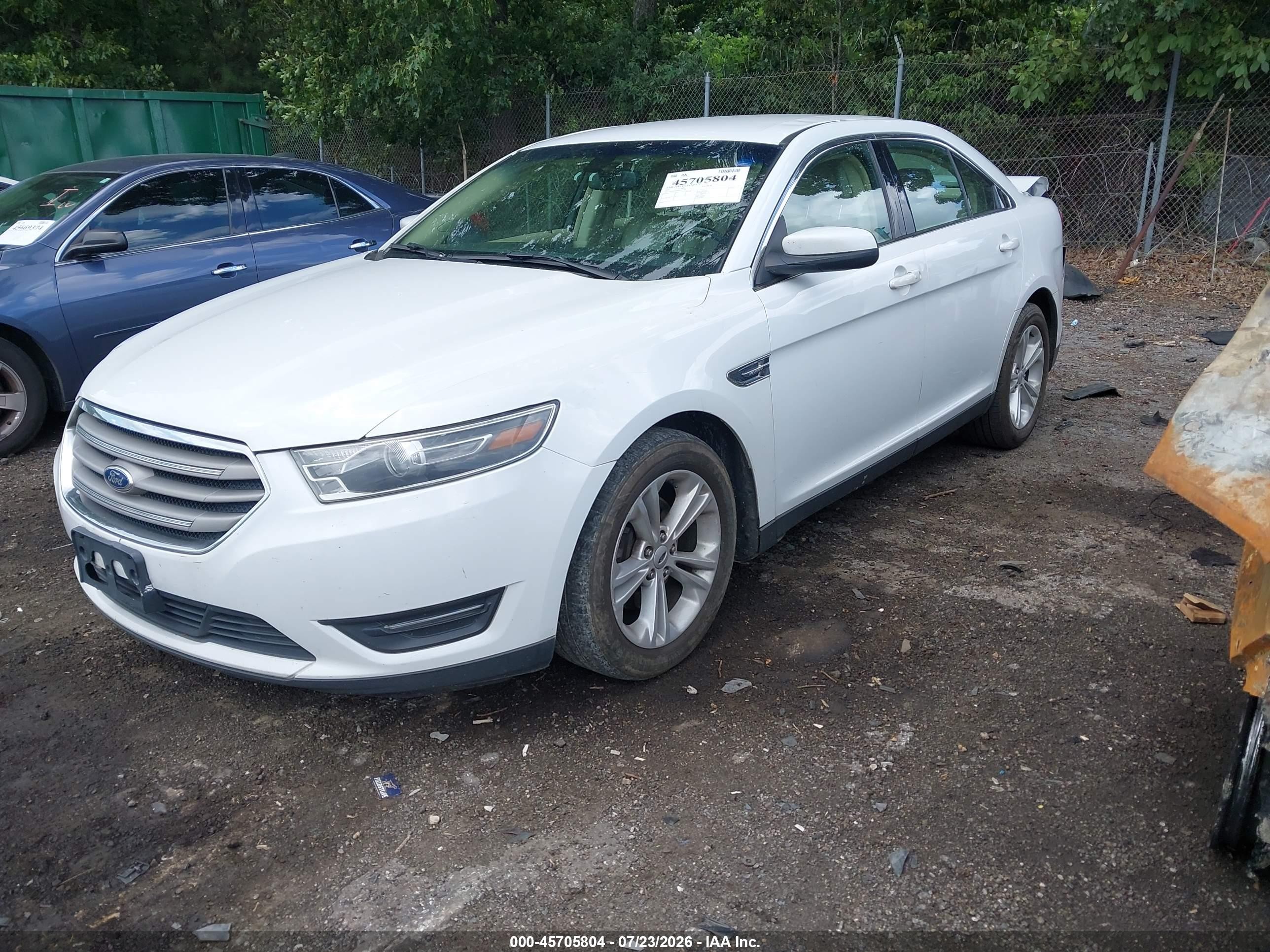 2015 Ford Taurus Sel White vin: 1FAHP2H88FG175381