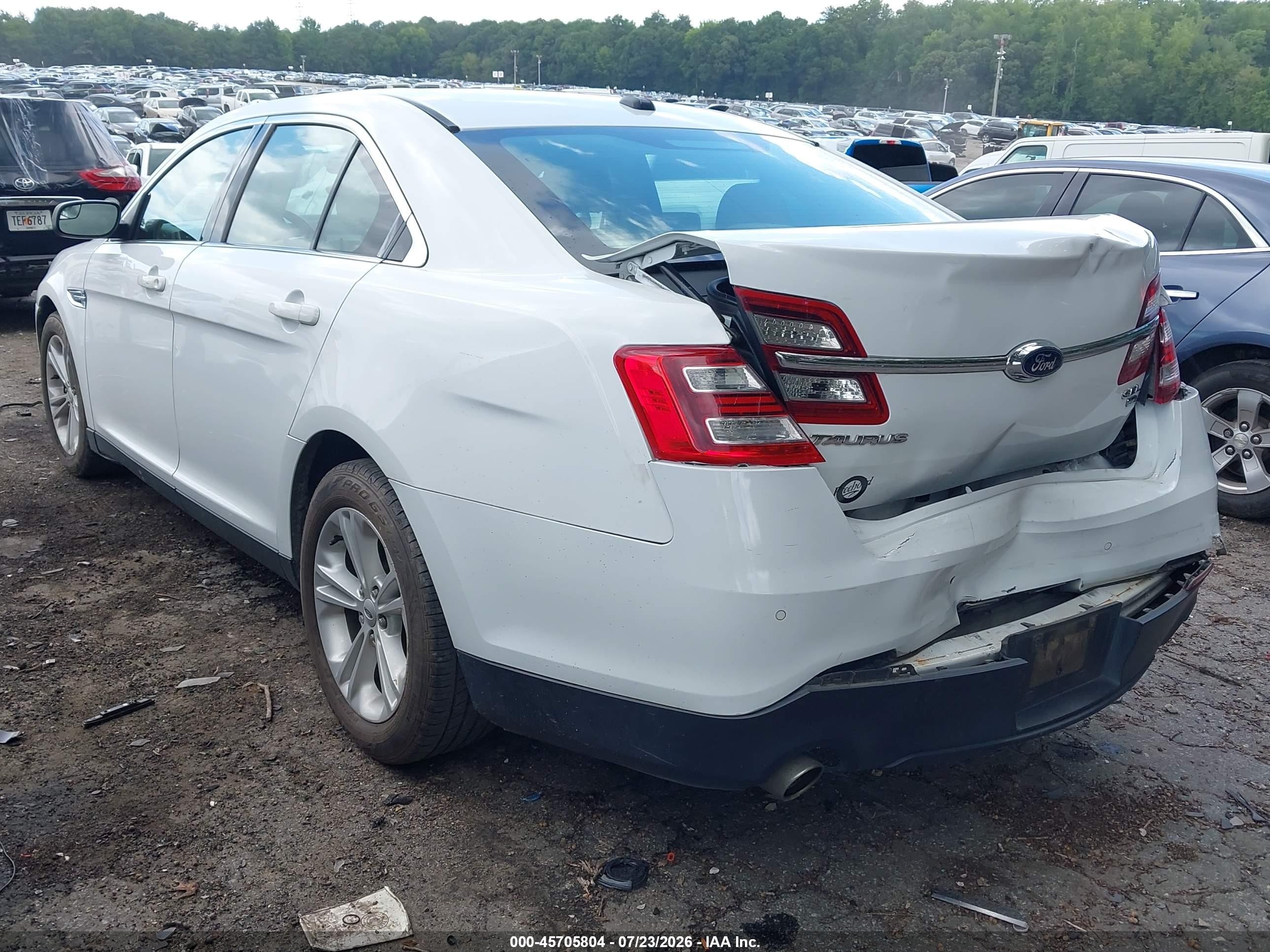 2015 Ford Taurus Sel White vin: 1FAHP2H88FG175381