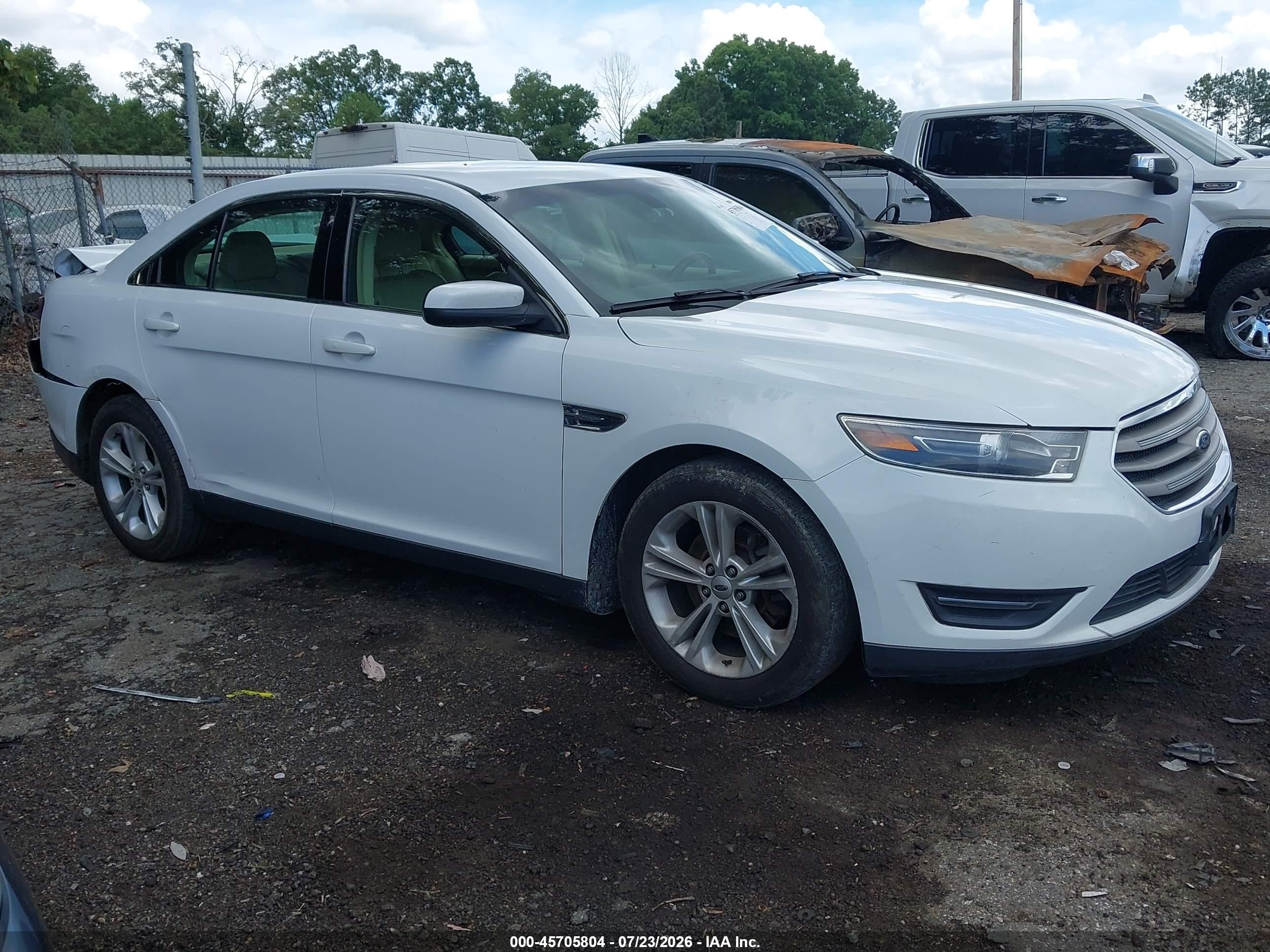 2015 Ford Taurus Sel White vin: 1FAHP2H88FG175381