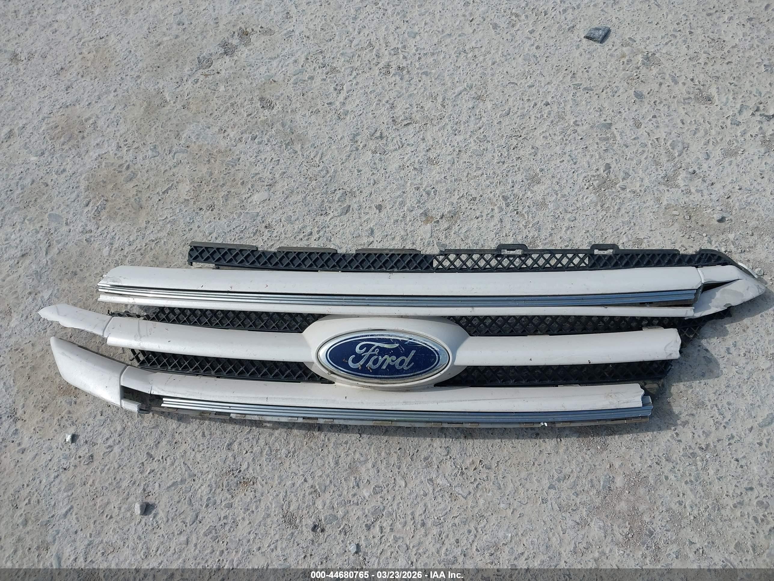 2015 Ford Taurus Sel White vin: 1FAHP2H88FG183433