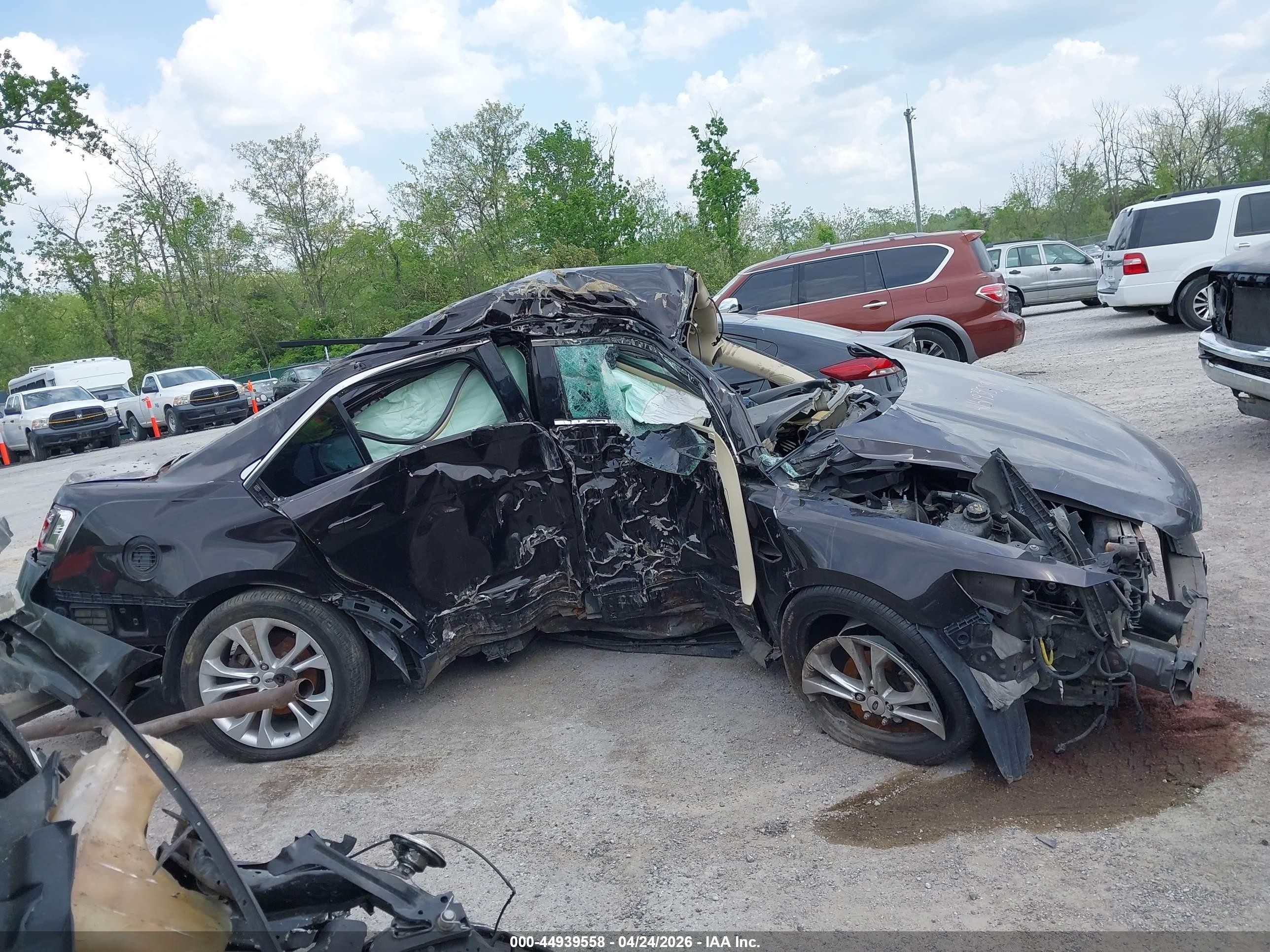 2013 Ford Taurus Sel Черный vin: 1FAHP2H89DG191876