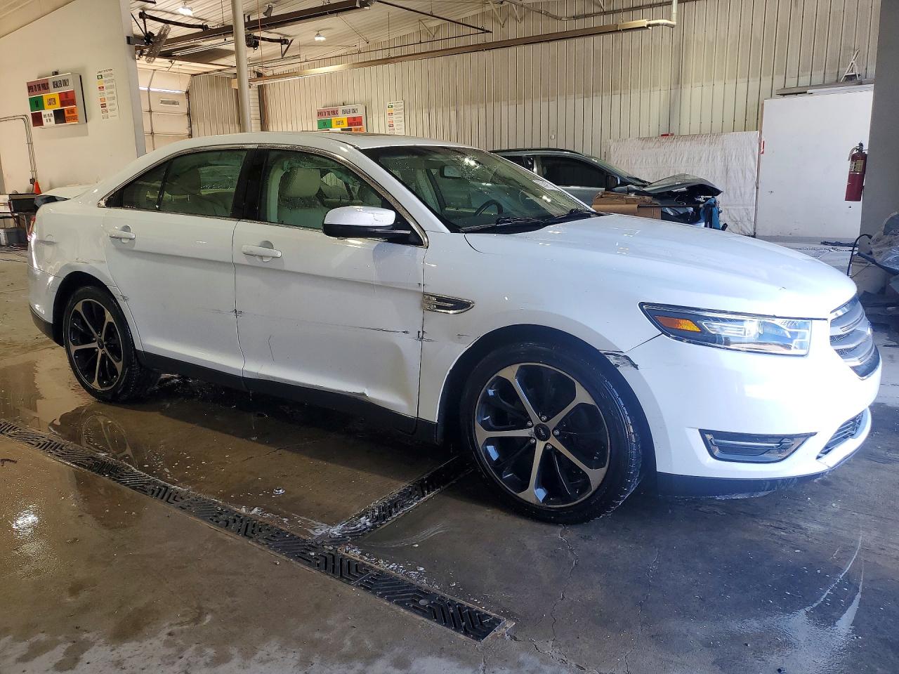 2015 Ford Taurus Sel White vin: 1FAHP2H89FG174613