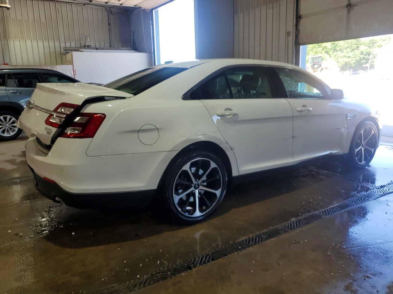 2015 Ford Taurus Sel White vin: 1FAHP2H89FG174613