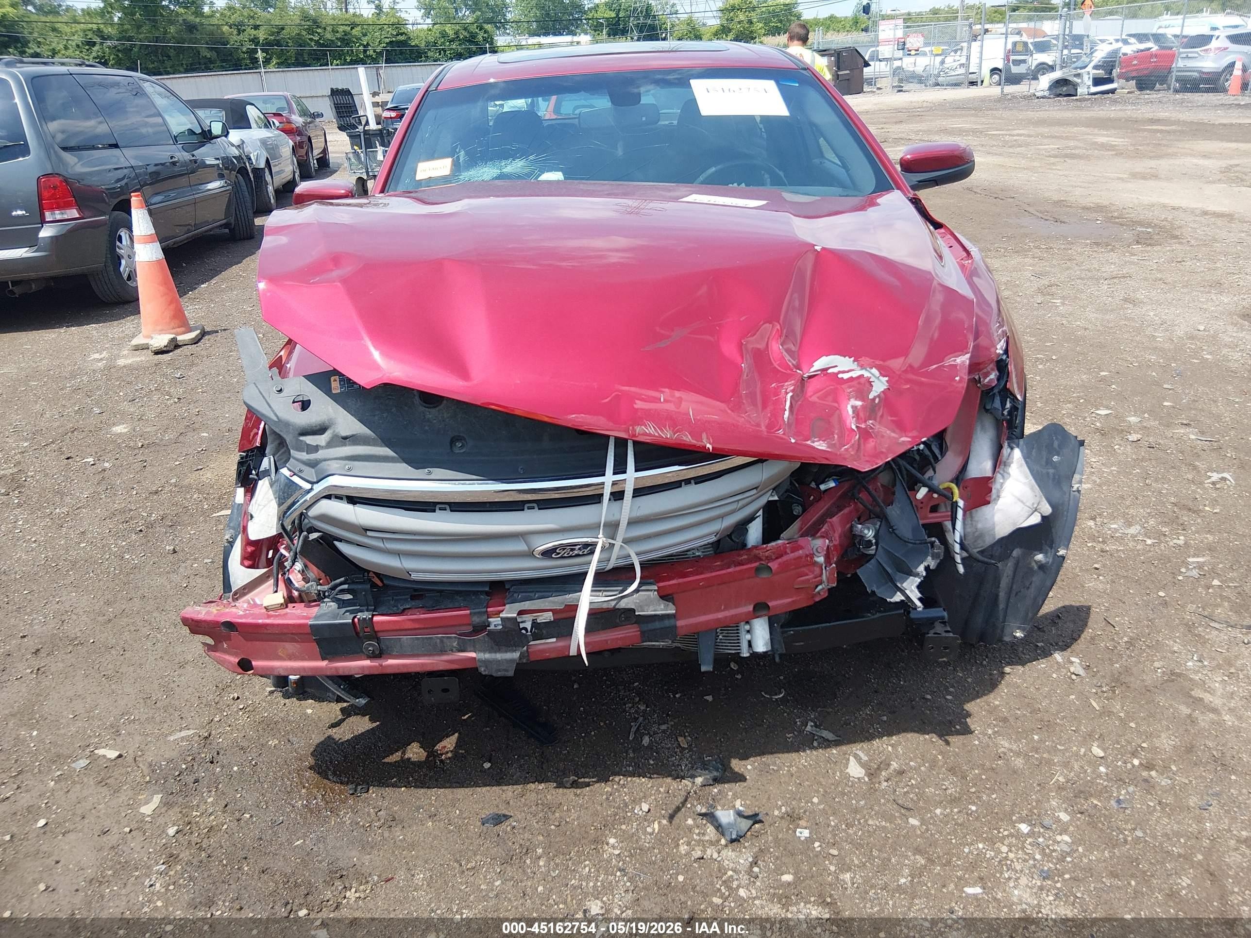 2015 Ford Taurus Sel Maroon vin: 1FAHP2H89FG177429