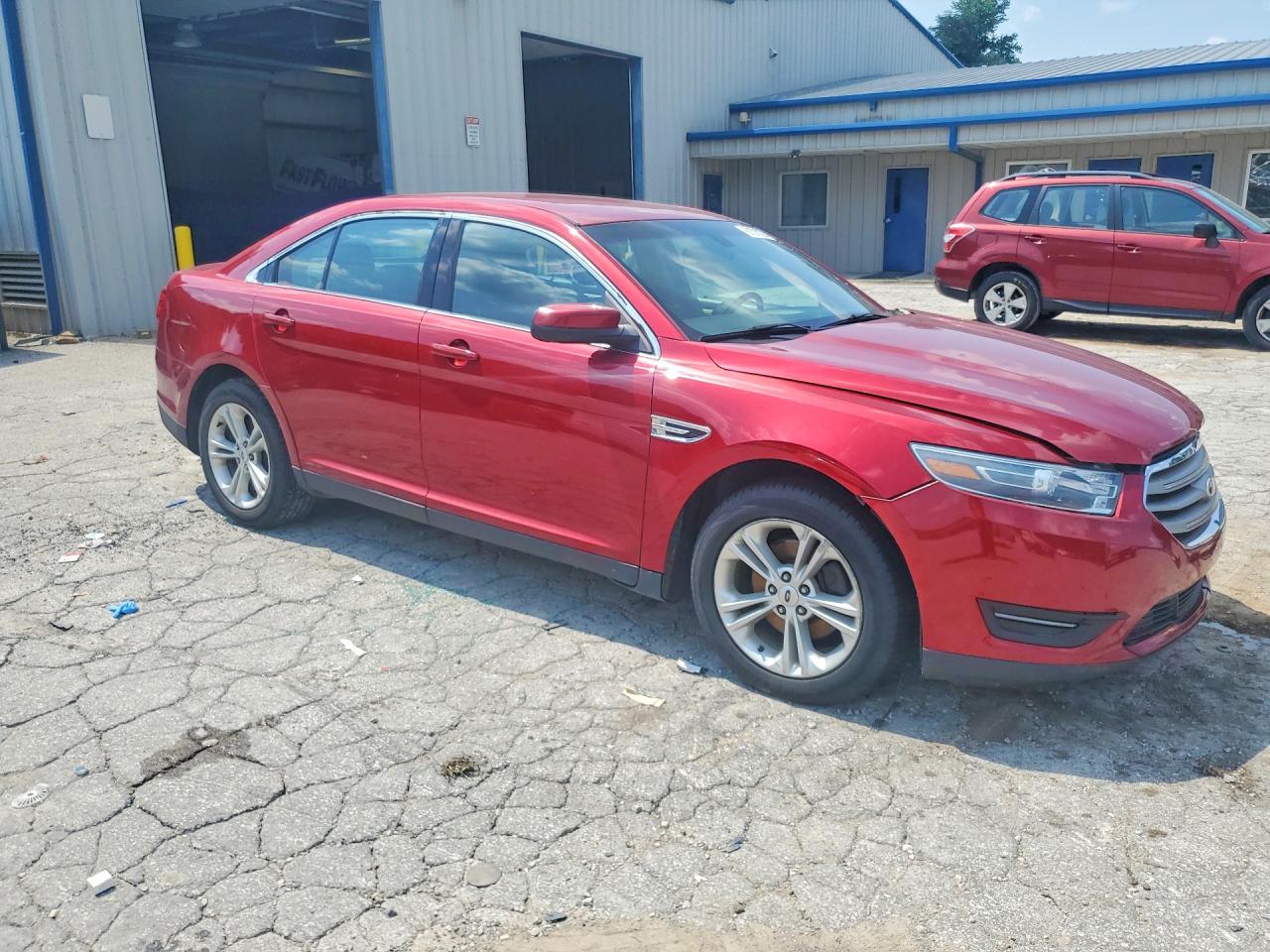 2015 Ford Taurus Sel Red vin: 1FAHP2H89FG188317