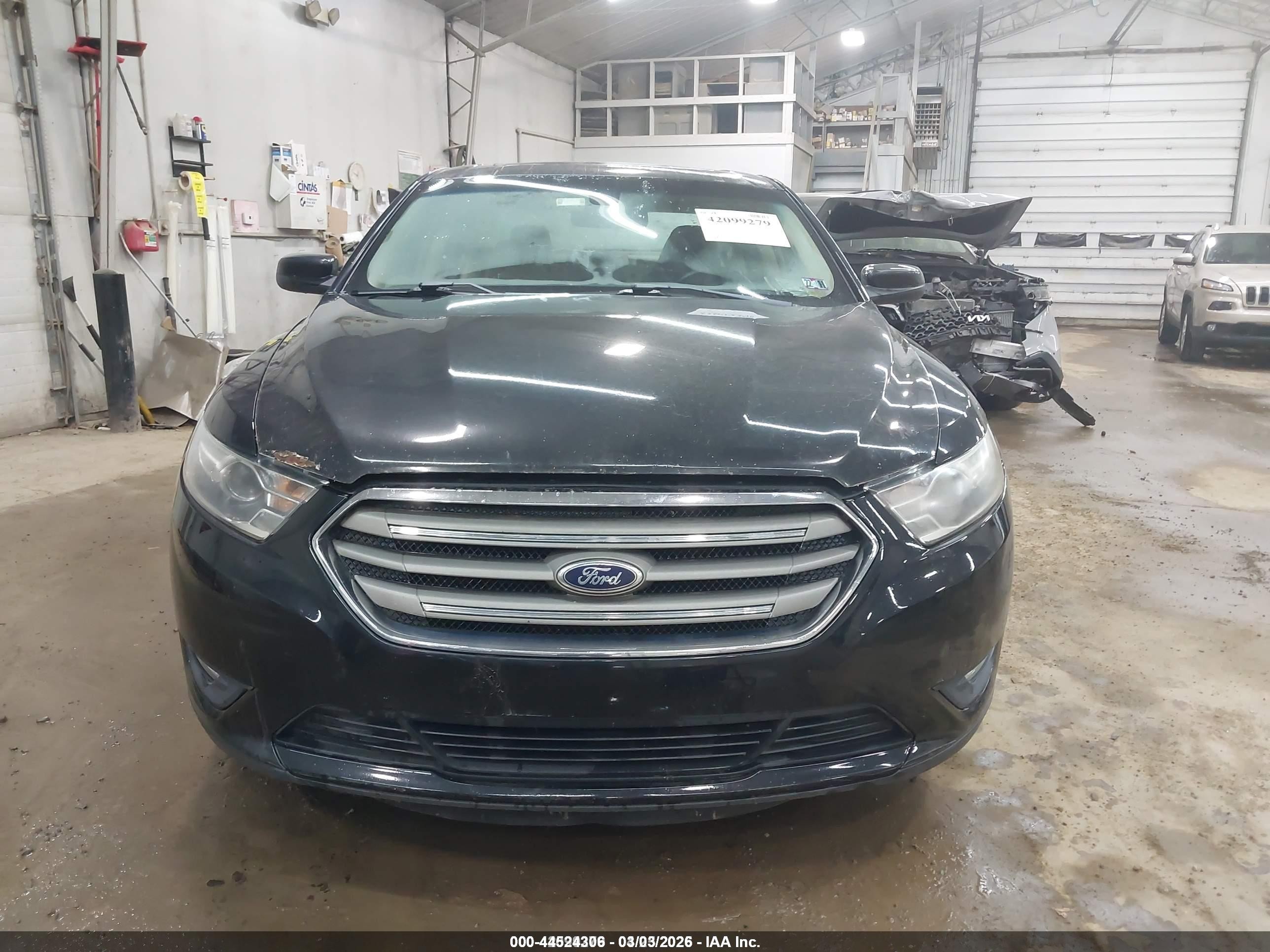 2013 Ford Taurus Sel Black vin: 1FAHP2H8XDG144288