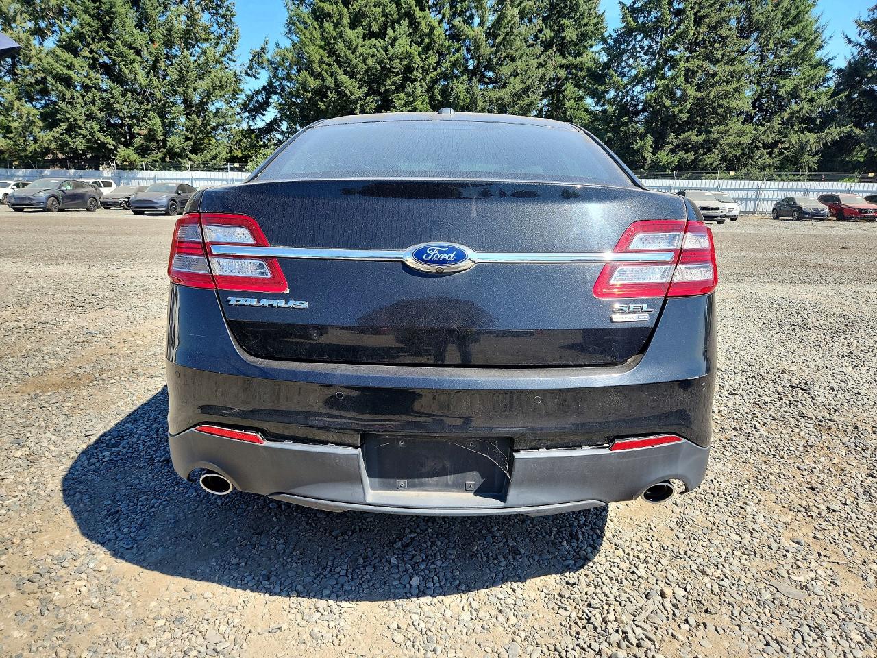 2014 Ford Taurus Sel Черный vin: 1FAHP2H8XEG131929