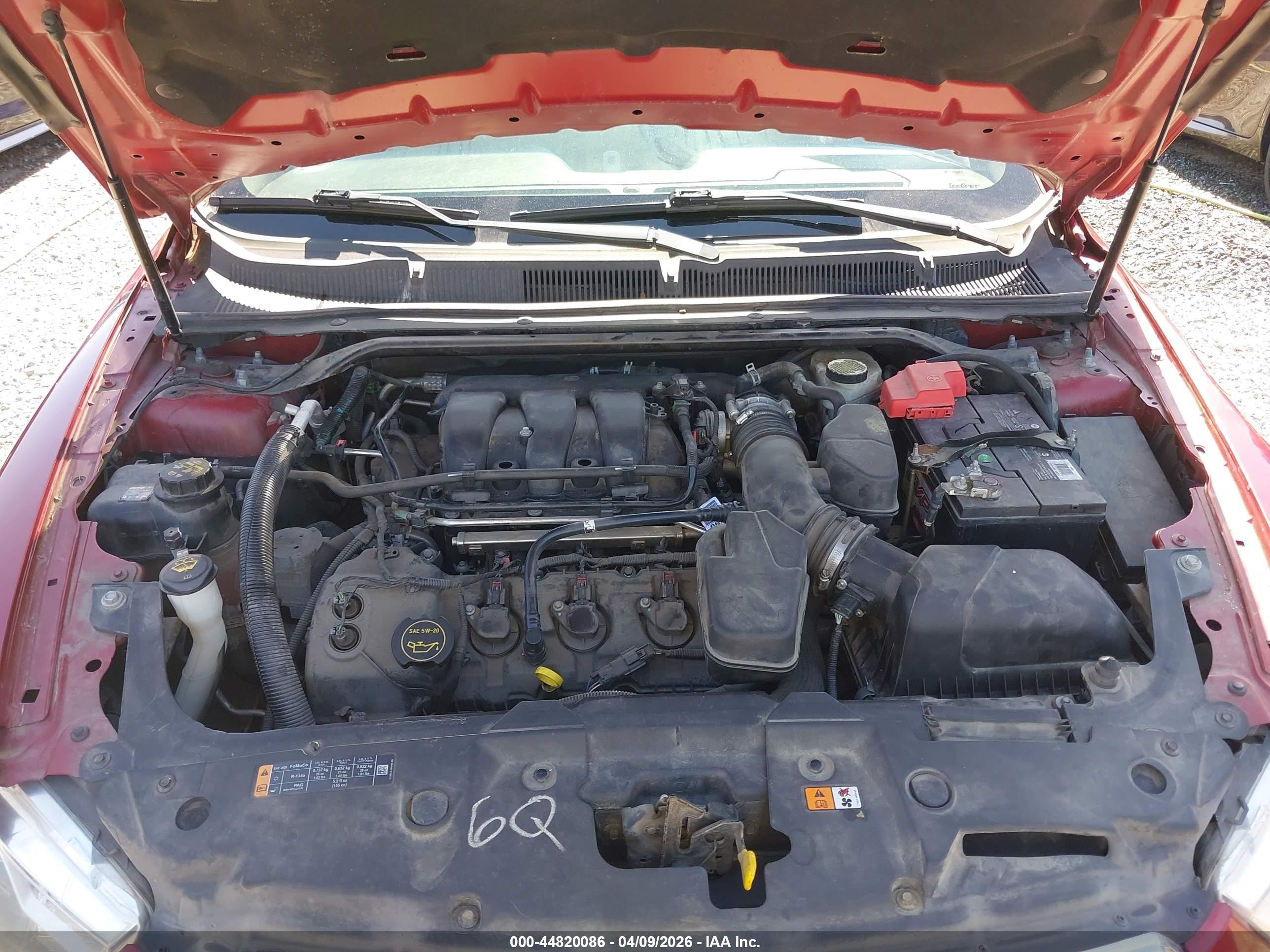 2014 Ford Taurus Sel Red vin: 1FAHP2H8XEG170780
