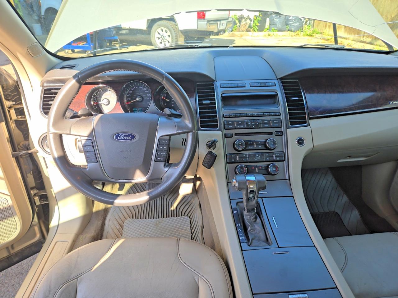 2010 Ford Taurus Sel Beige vin: 1FAHP2HW0AG152636
