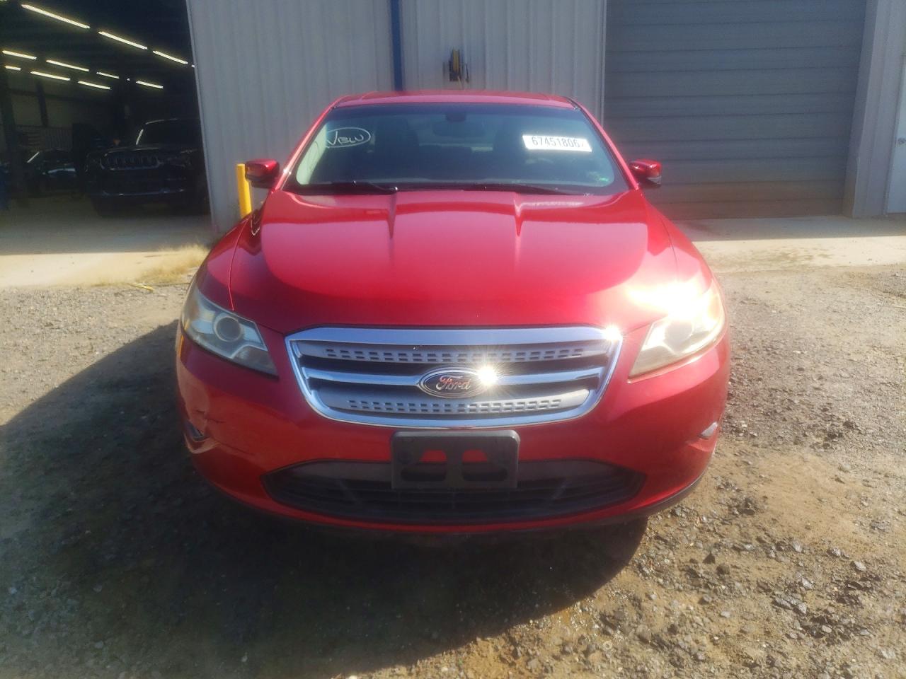 2011 Ford Taurus Sel Red vin: 1FAHP2HW0BG117807