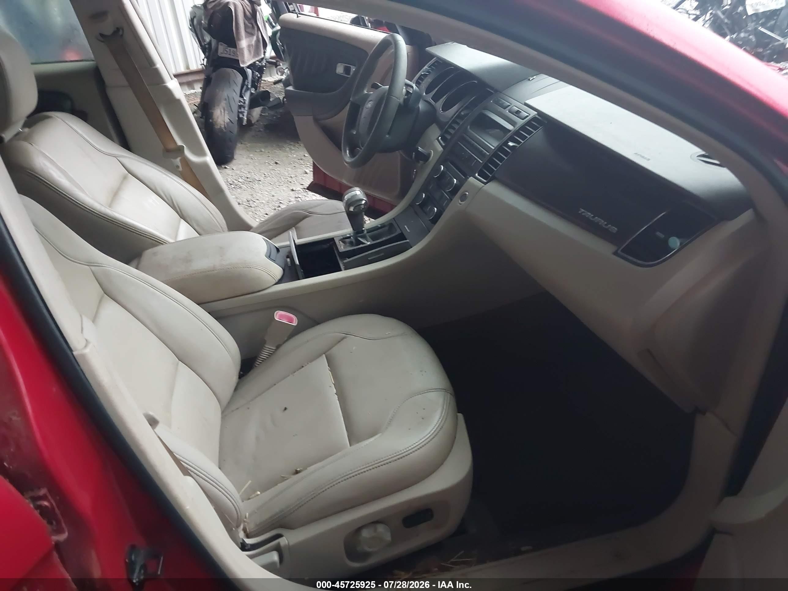 2011 Ford Taurus Sel Red vin: 1FAHP2HW1BG123244